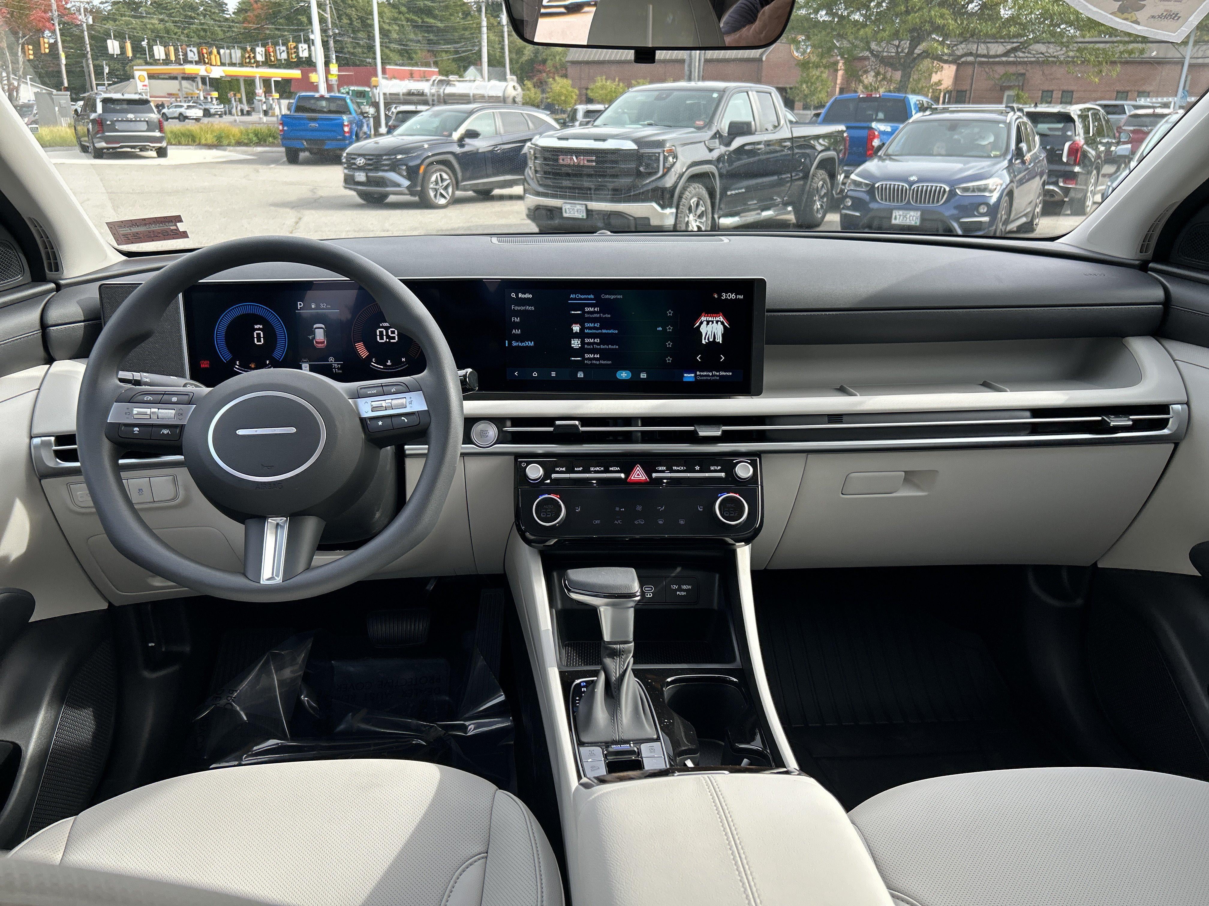 2026 Hyundai Tucson SEL Plus AWD