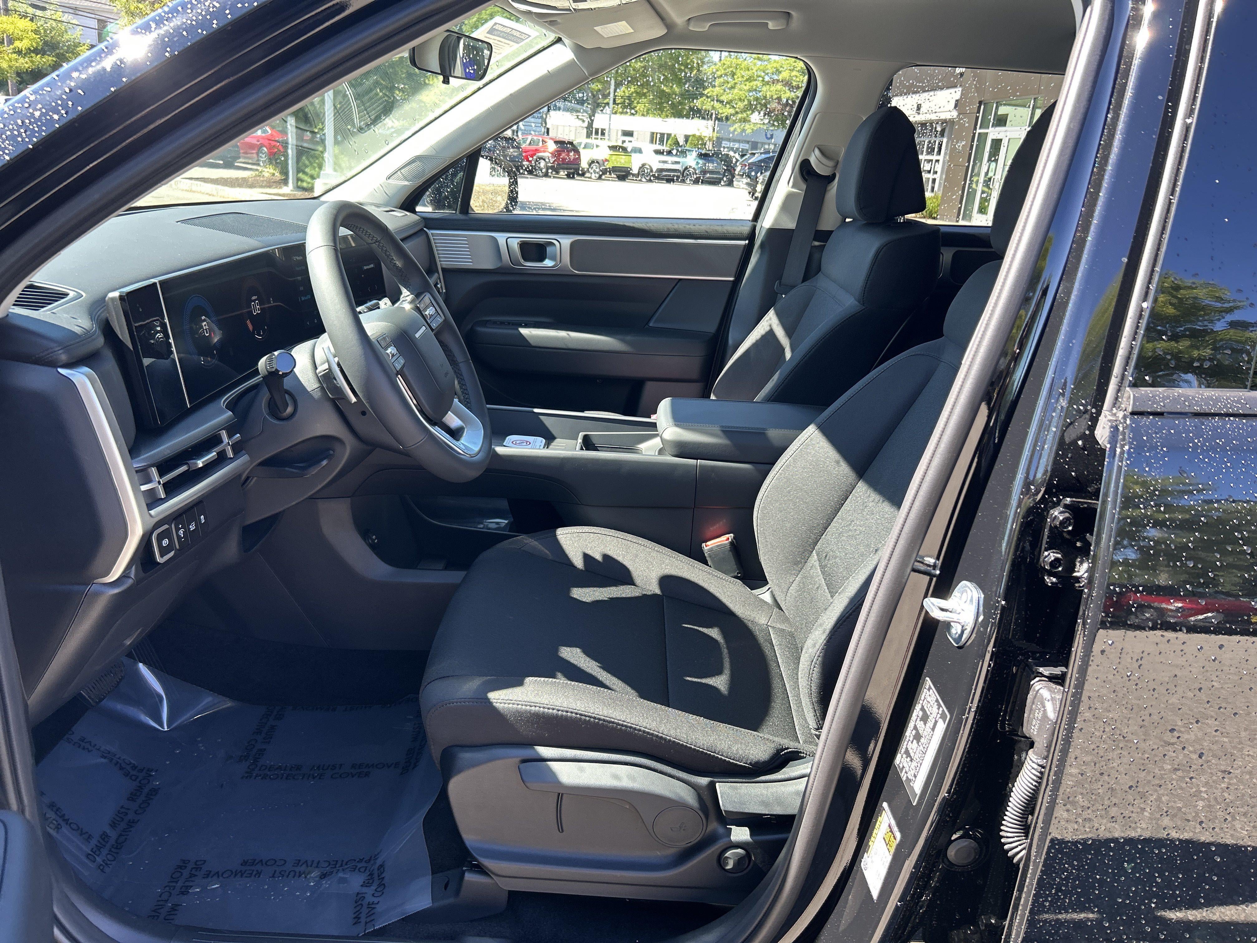 2027 Hyundai Santa Fe SE