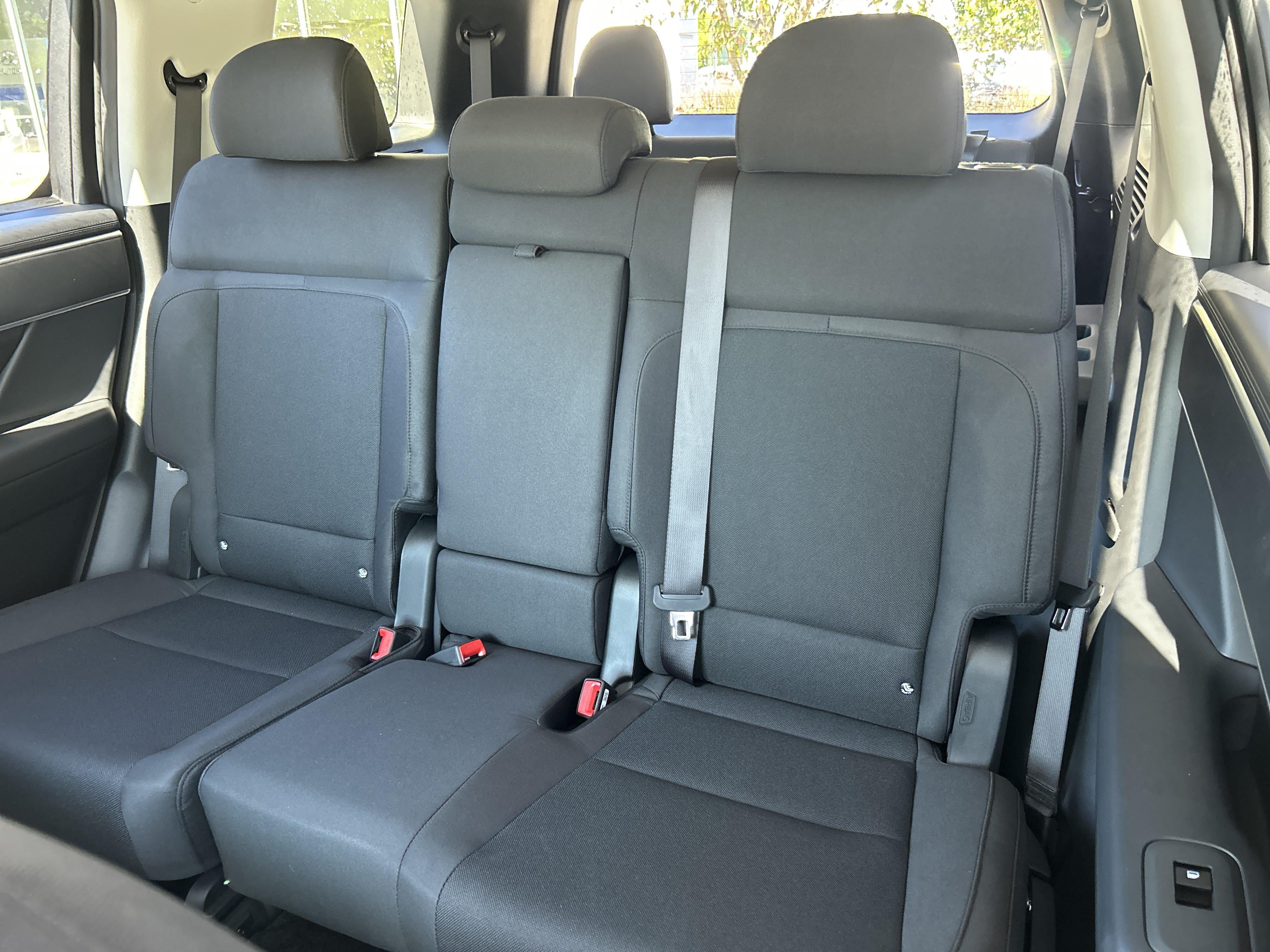 2027 Hyundai Santa Fe SE
