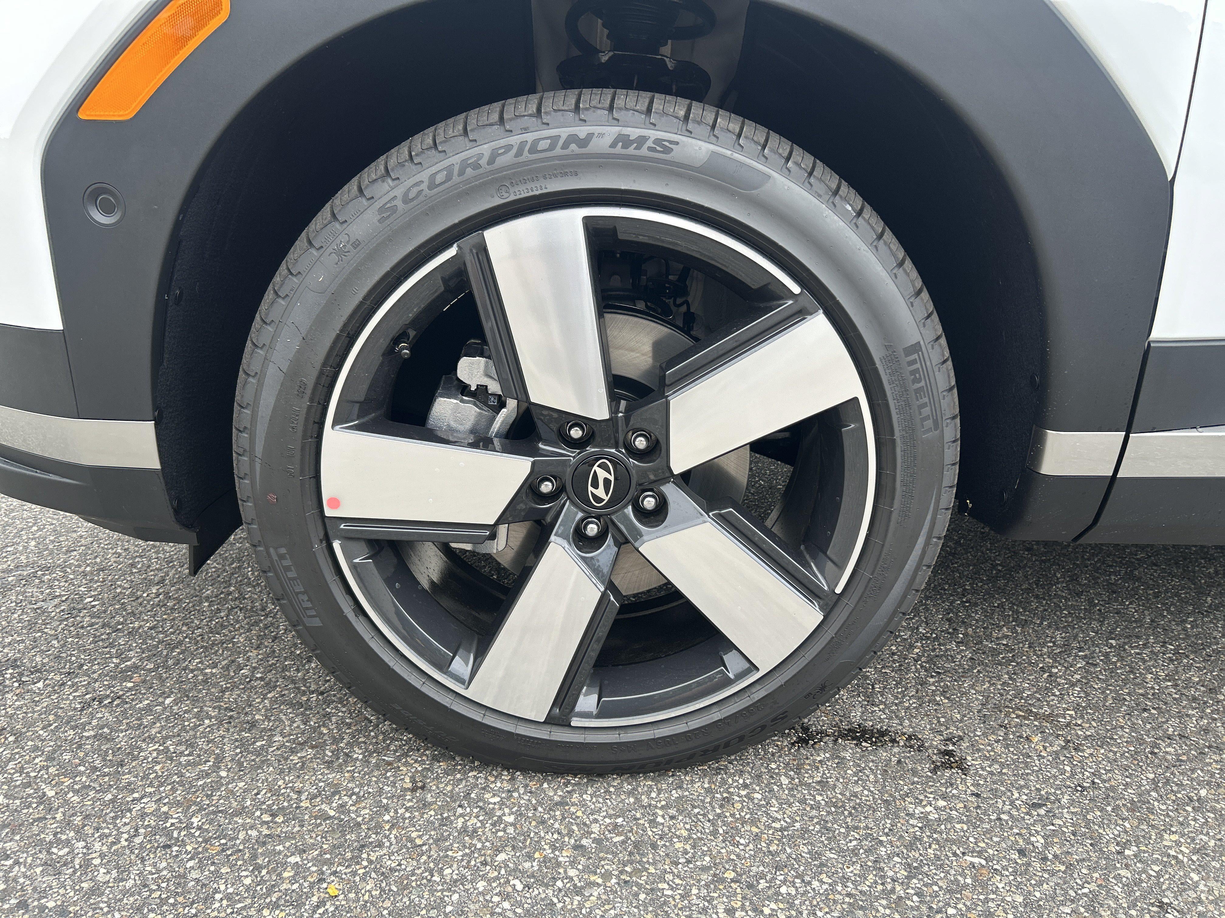 2027 Hyundai Santa Fe Hybrid Limited 6P