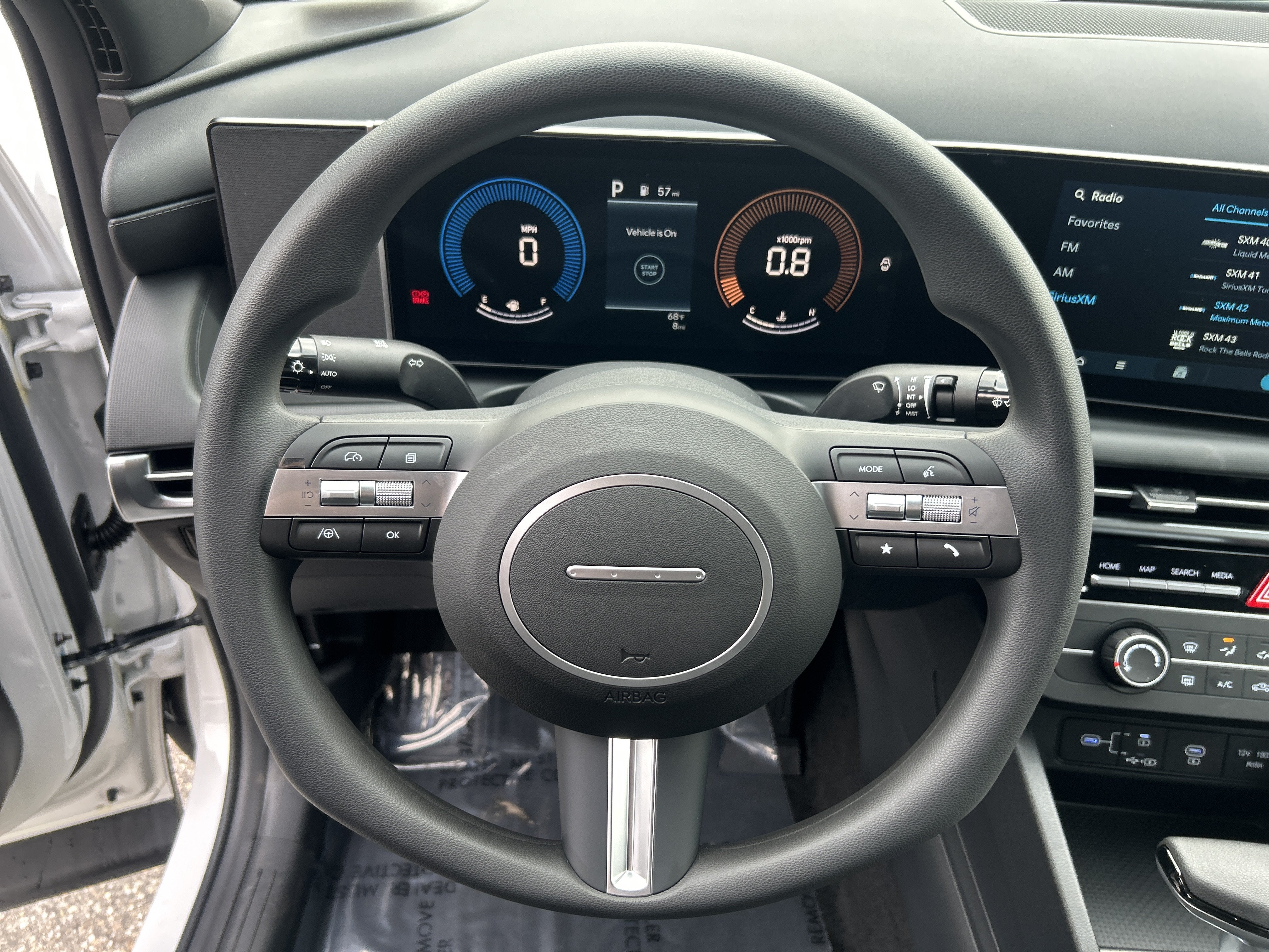 2027 Hyundai Santa Cruz SE
