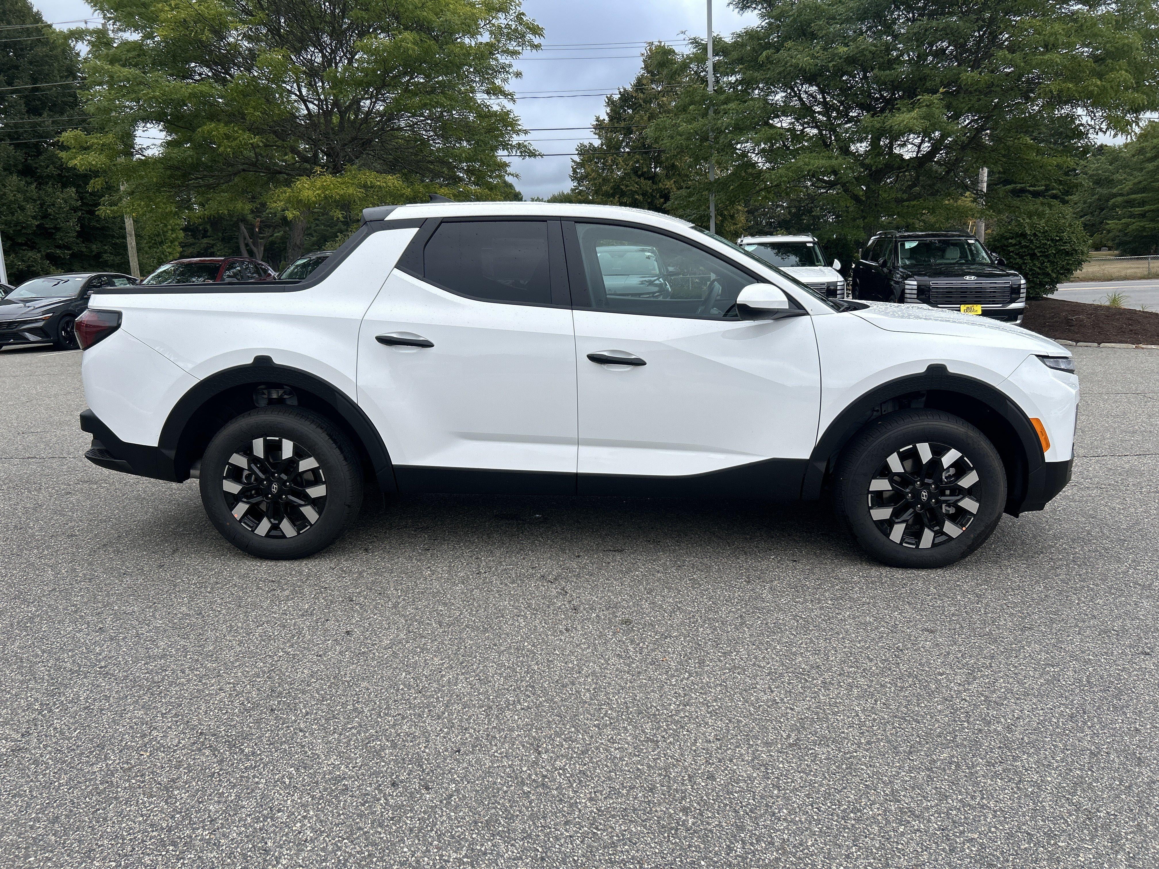 2027 Hyundai Santa Cruz SE