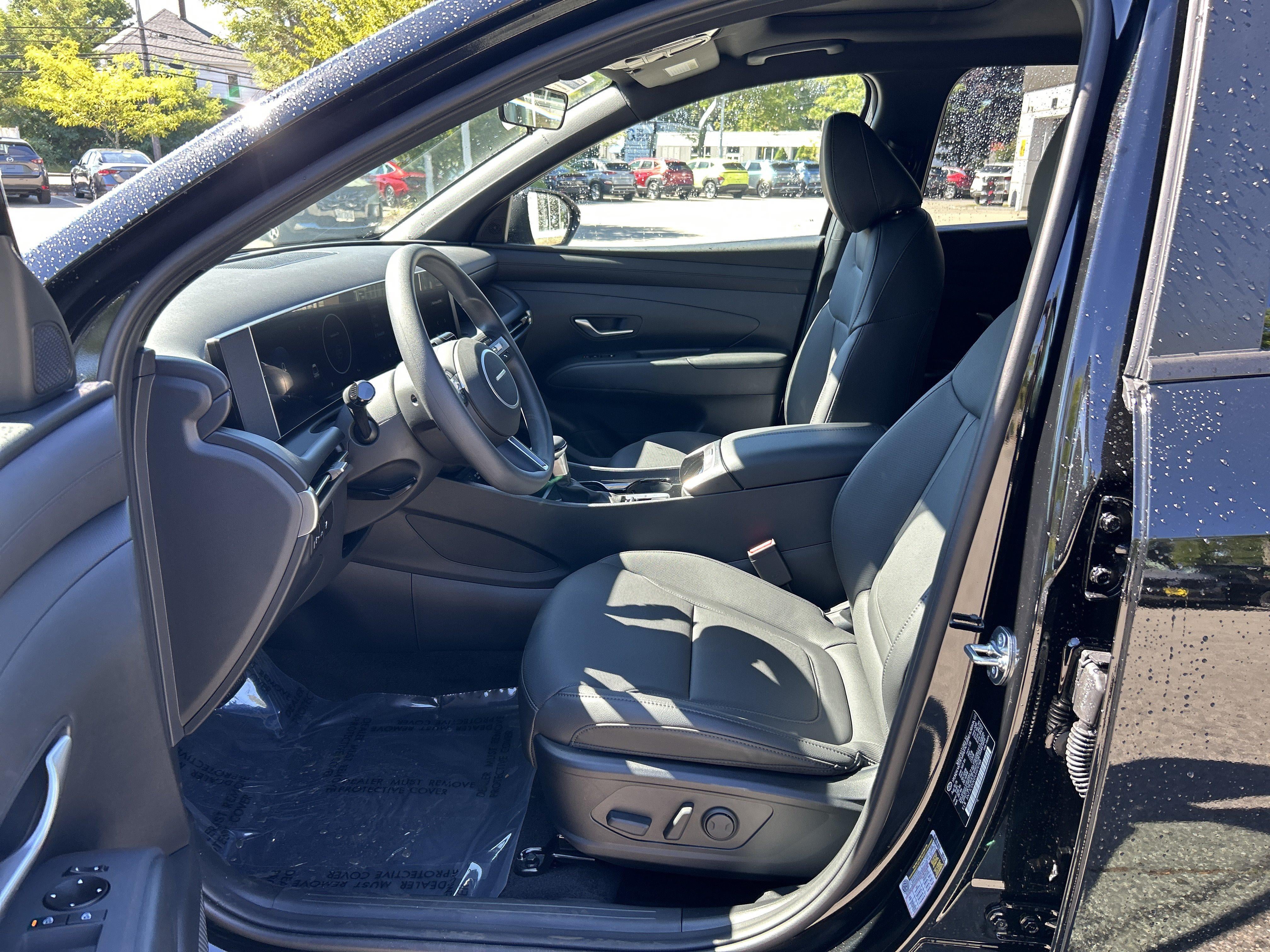 2027 Hyundai Santa Cruz SEL Activity