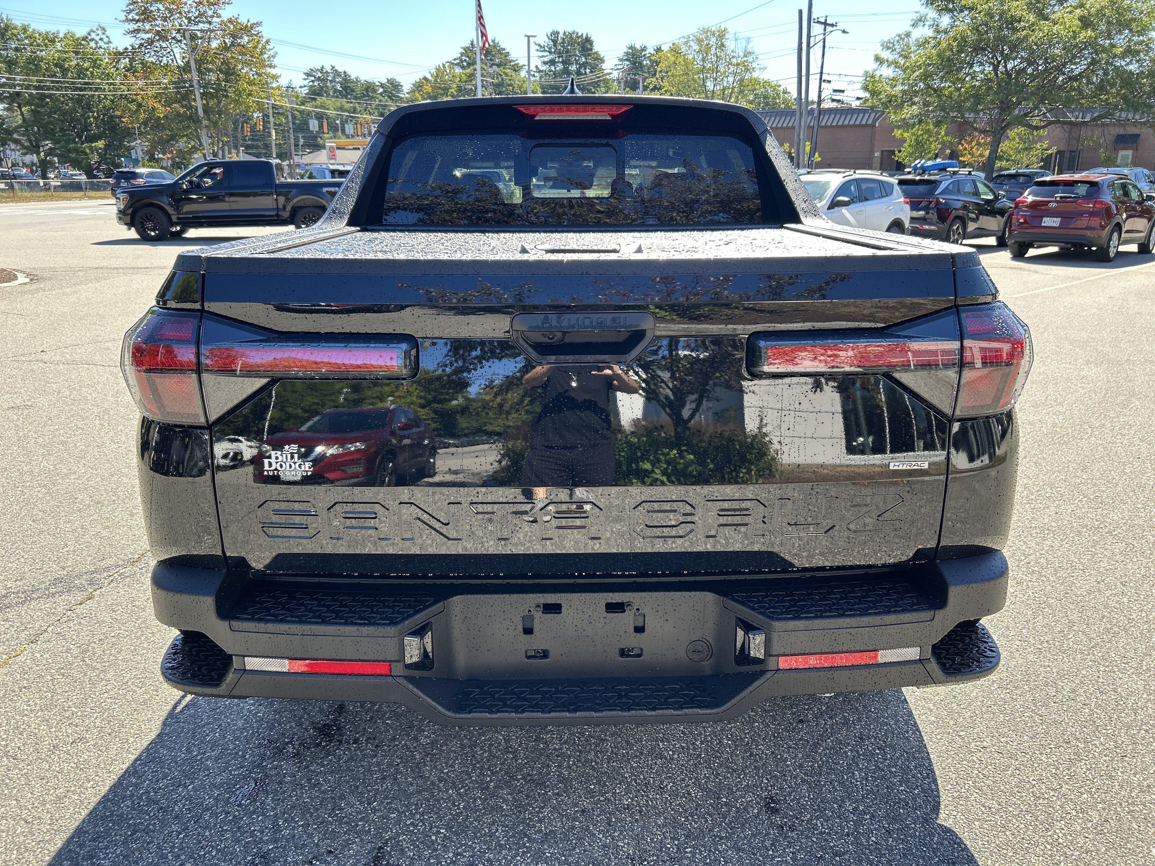 2027 Hyundai Santa Cruz SEL Activity