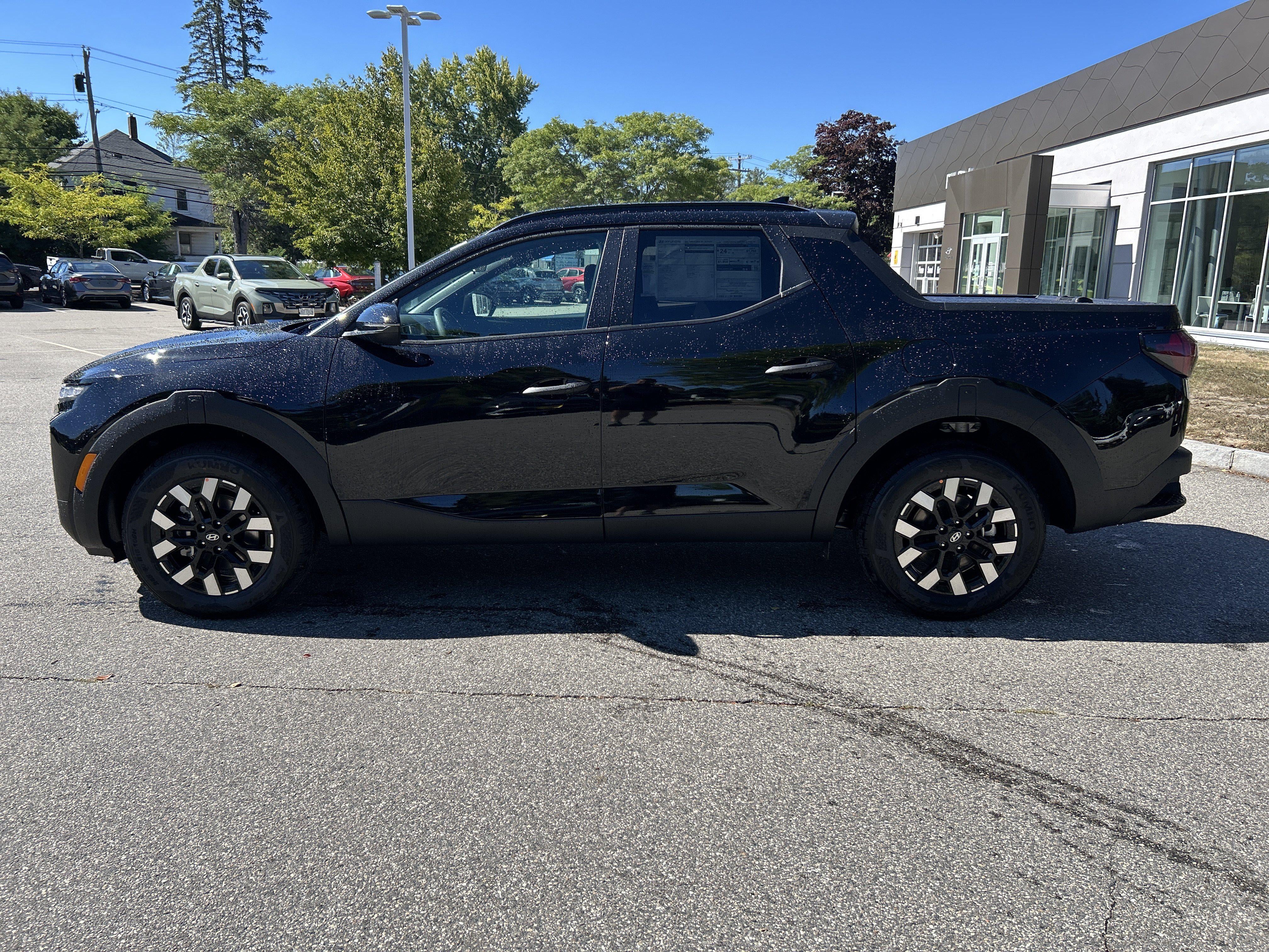 2027 Hyundai Santa Cruz SEL Activity