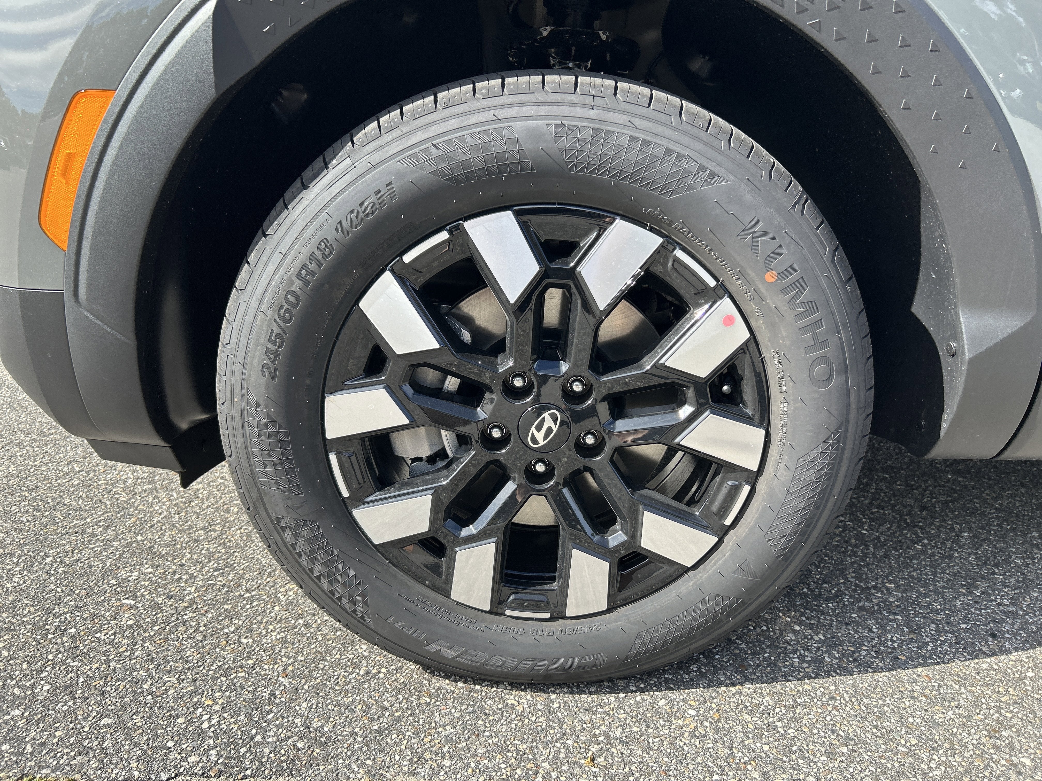 2026 Hyundai Santa Cruz SEL Activity