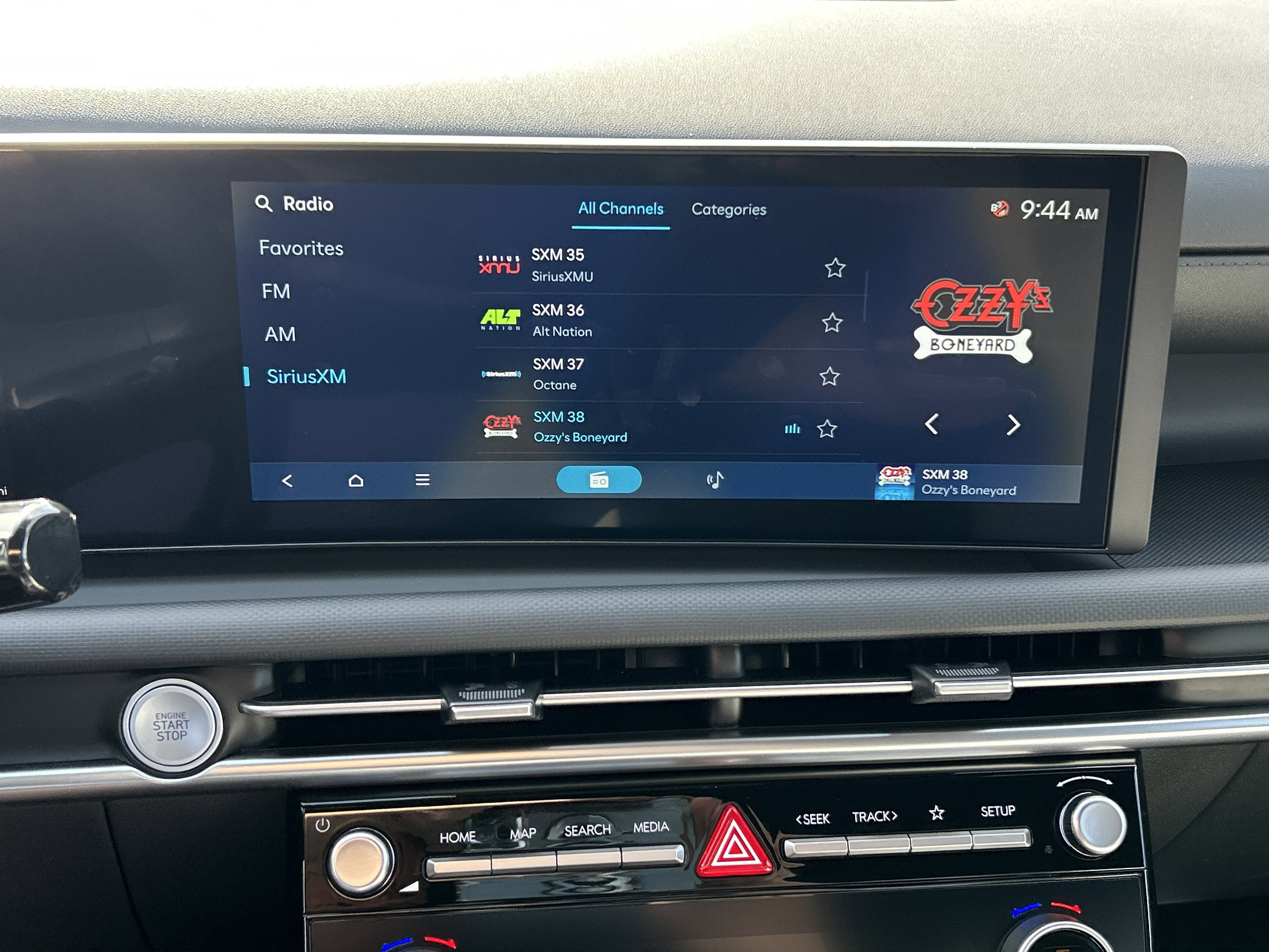 2026 Hyundai Santa Cruz SEL Activity