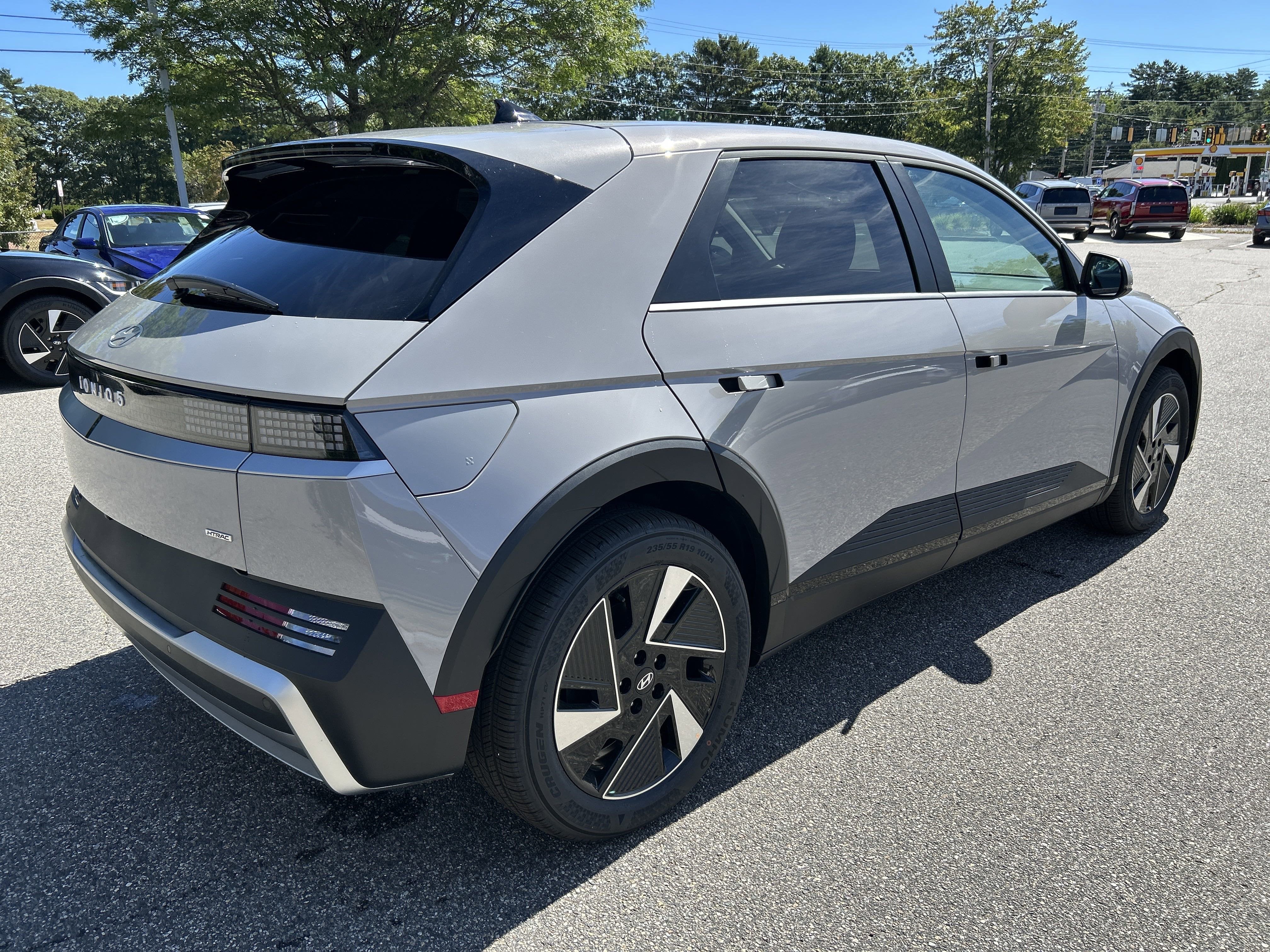 2025 Hyundai IONIQ 5 SE