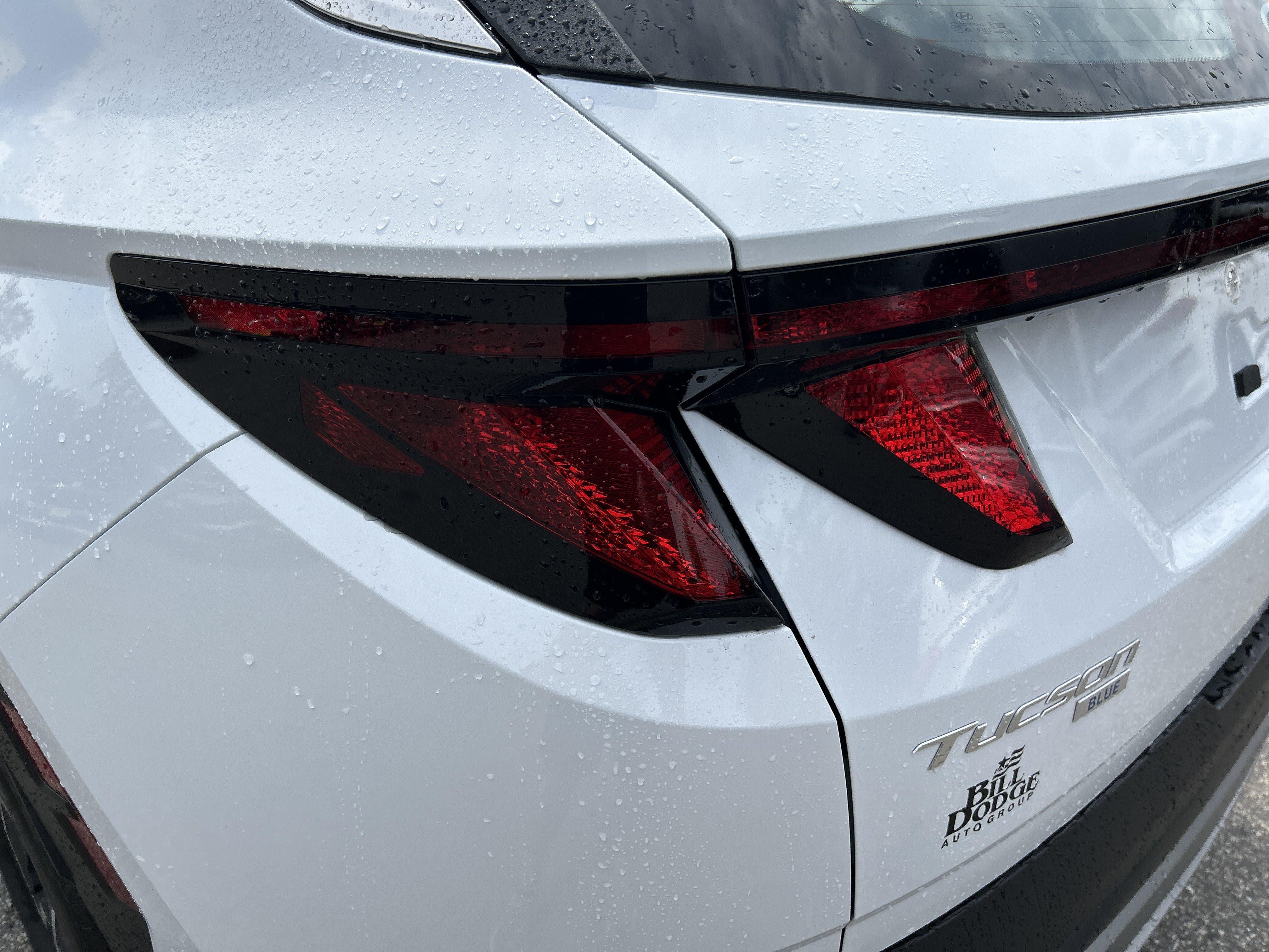 2026 Hyundai Tucson Hybrid Blue SE