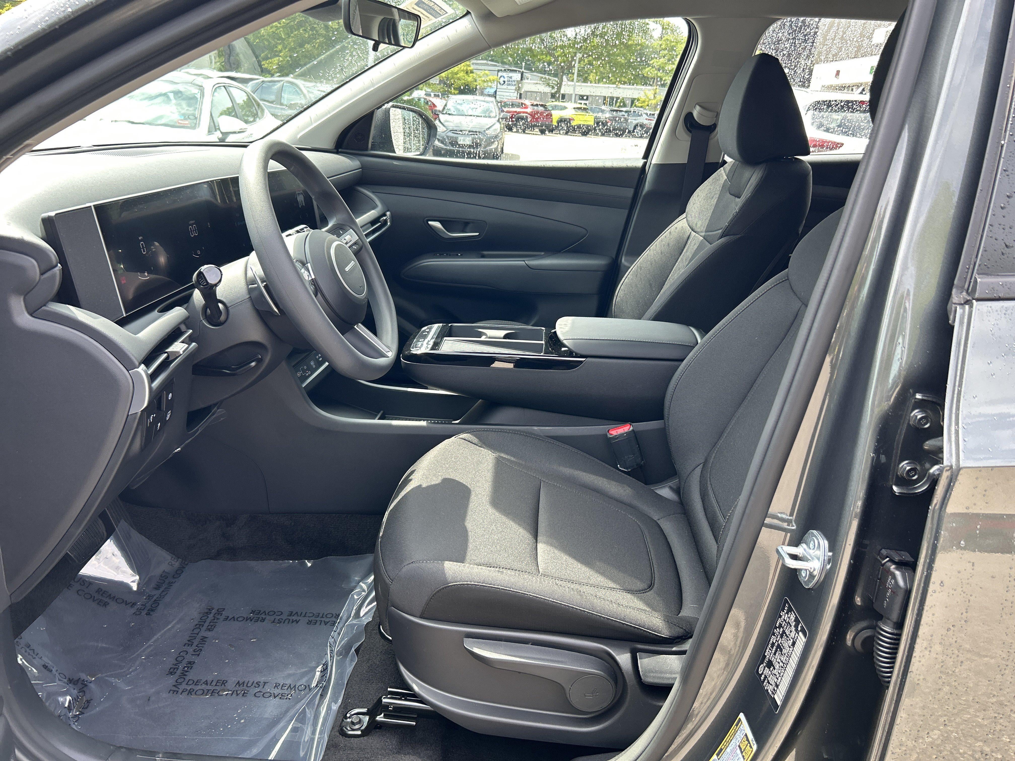 2026 Hyundai Tucson Hybrid Blue SE