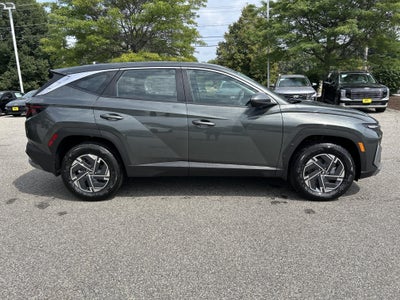 2026 Hyundai Tucson Hybrid Blue SE