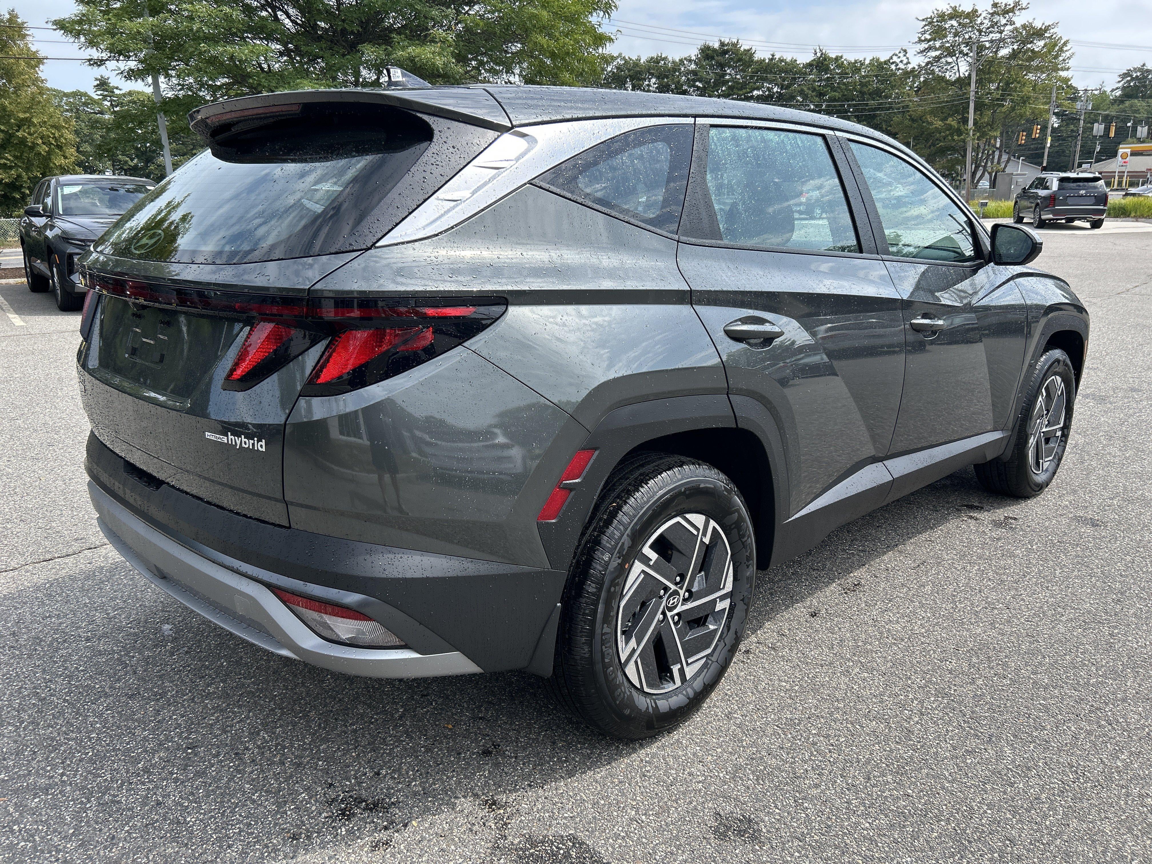2026 Hyundai Tucson Hybrid Blue SE