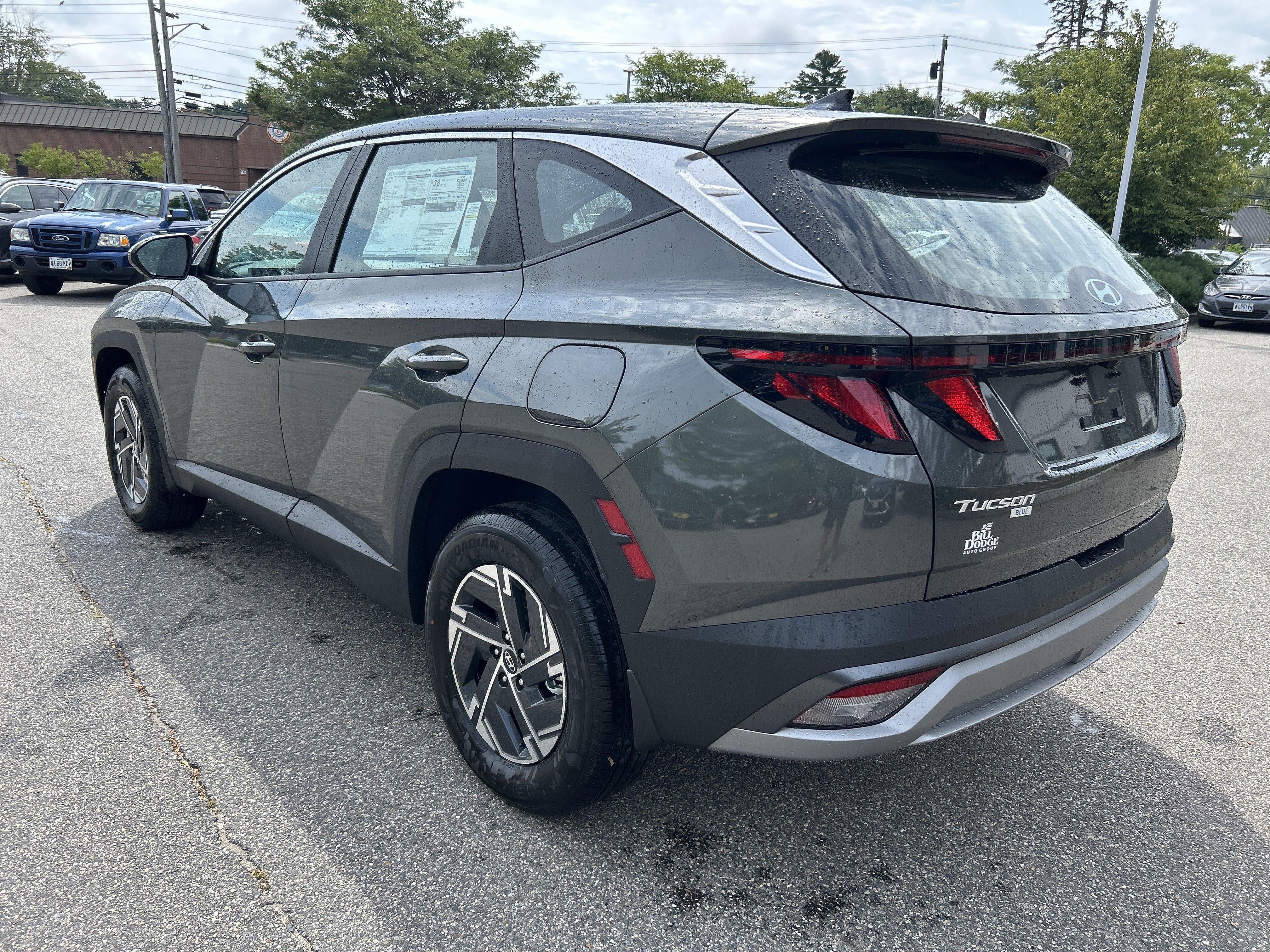 2026 Hyundai Tucson Hybrid Blue SE