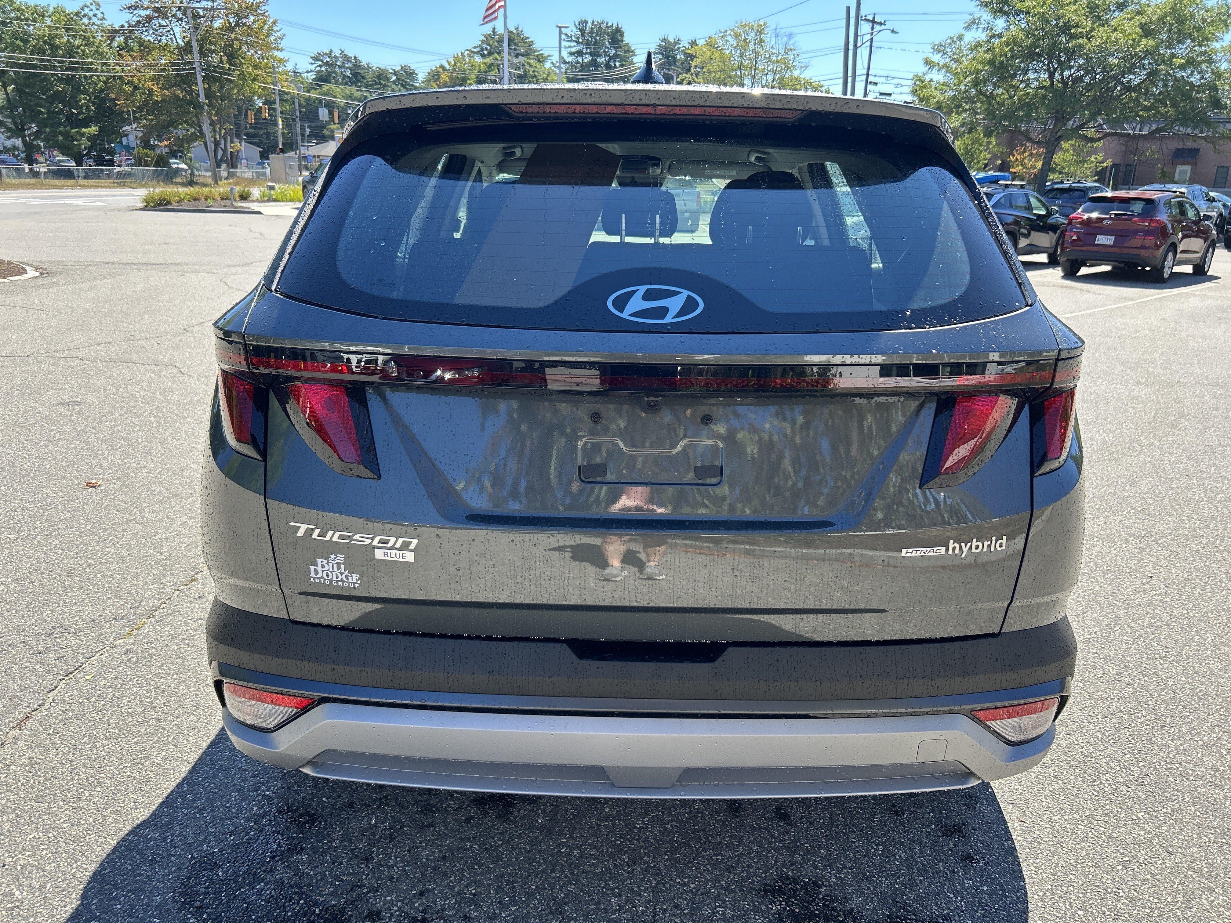 2026 Hyundai Tucson Hybrid Blue SE