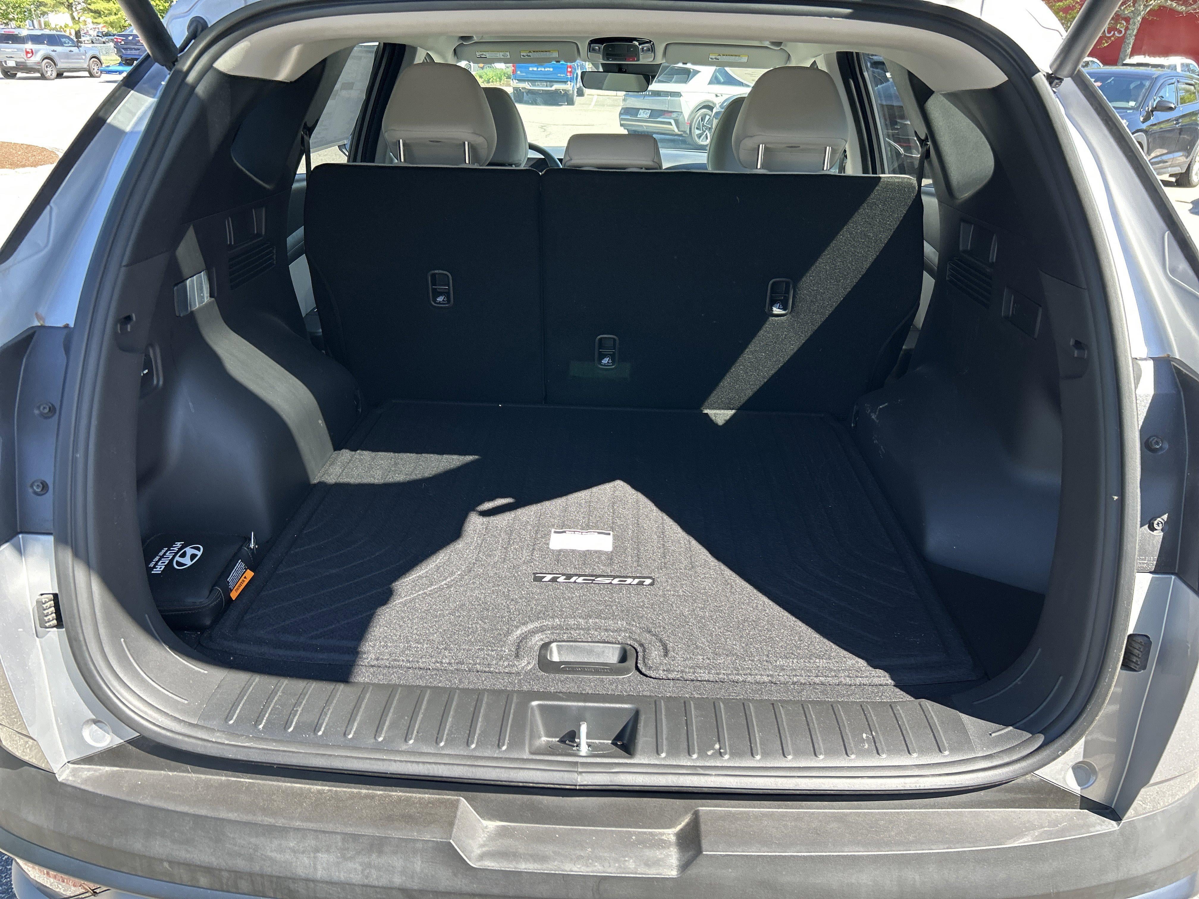 2026 Hyundai Tucson Hybrid SEL