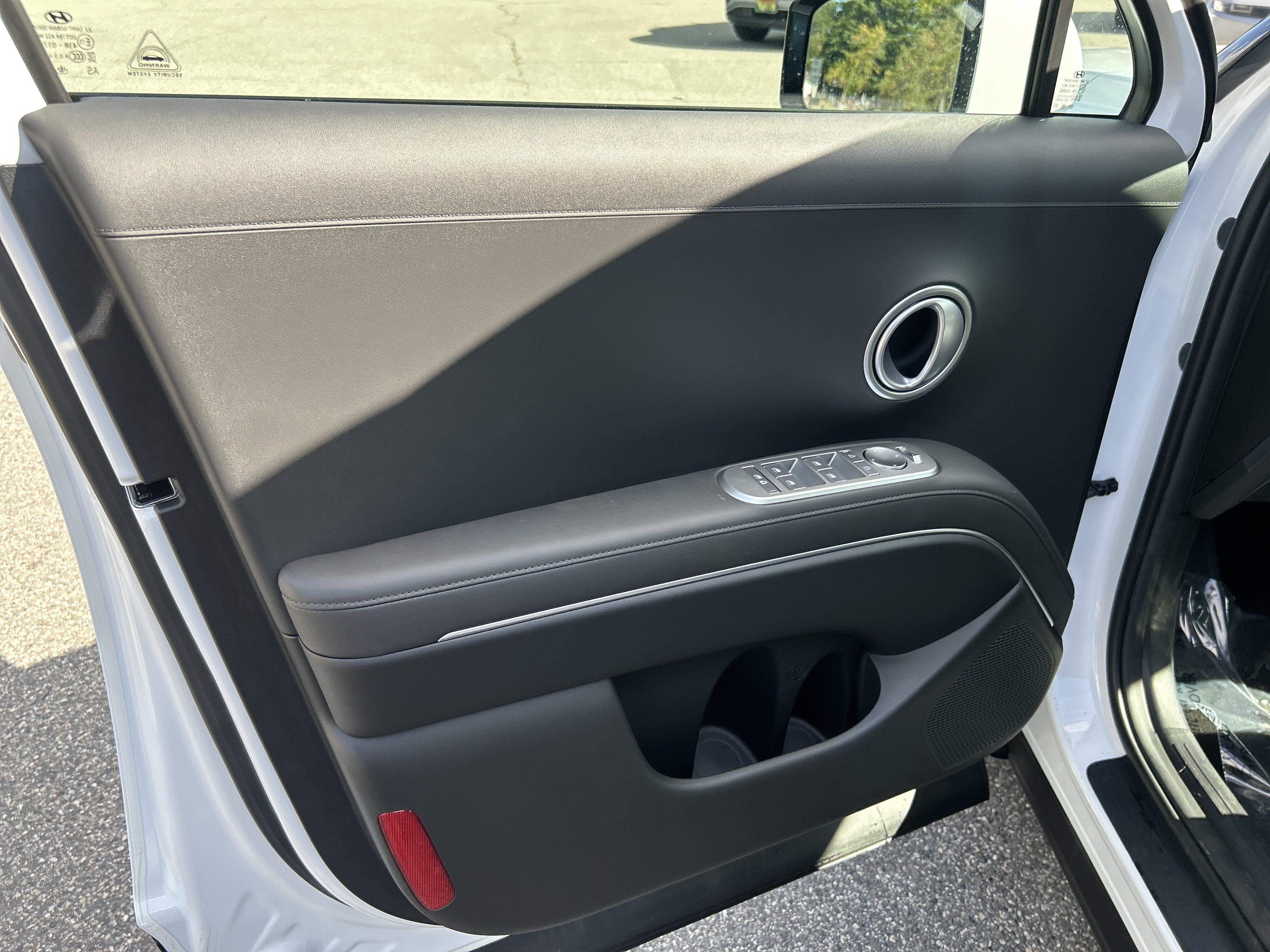 2027 Hyundai Palisade Hybrid SEL 7P