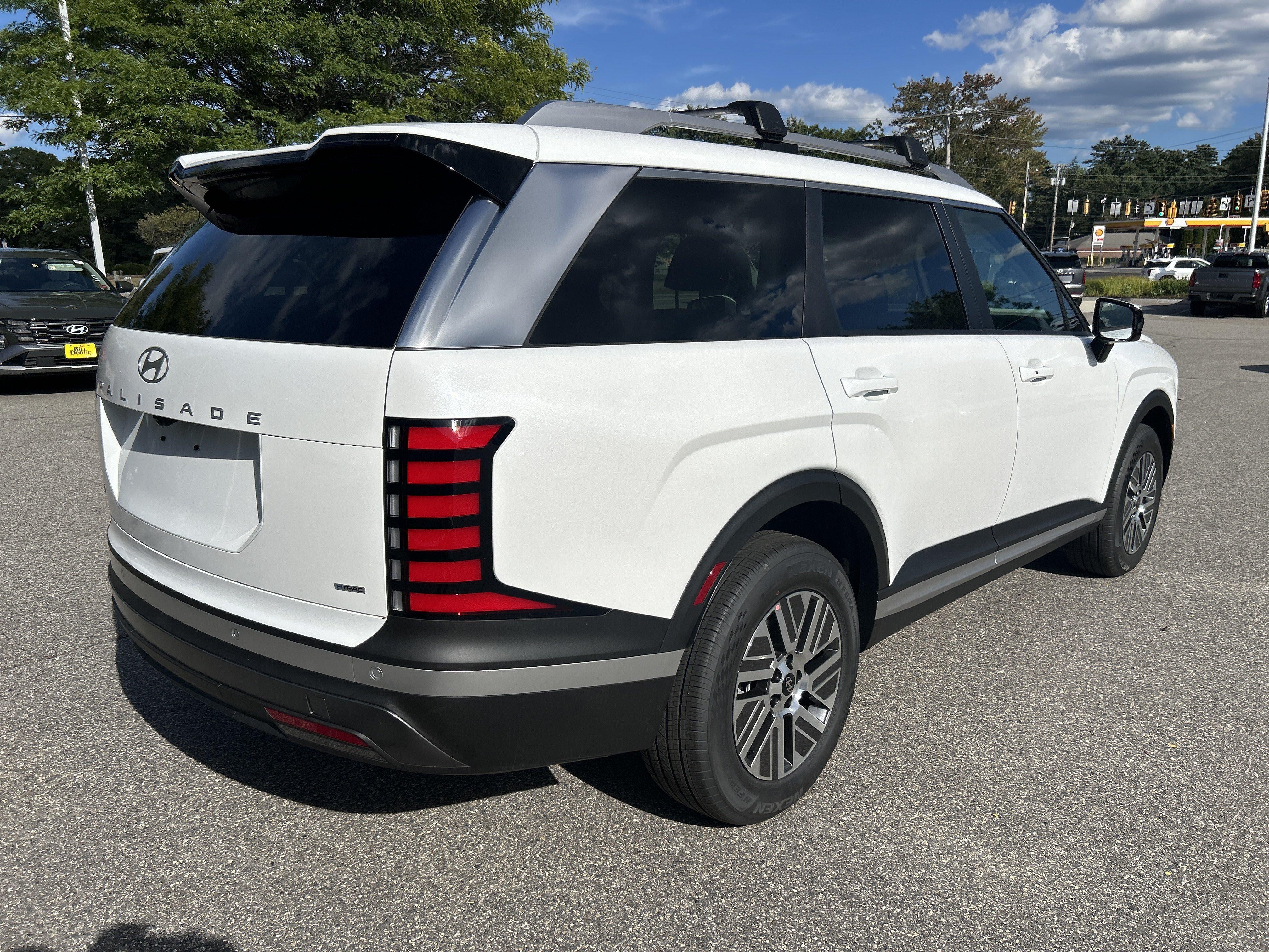 2027 Hyundai Palisade Hybrid SEL 7P