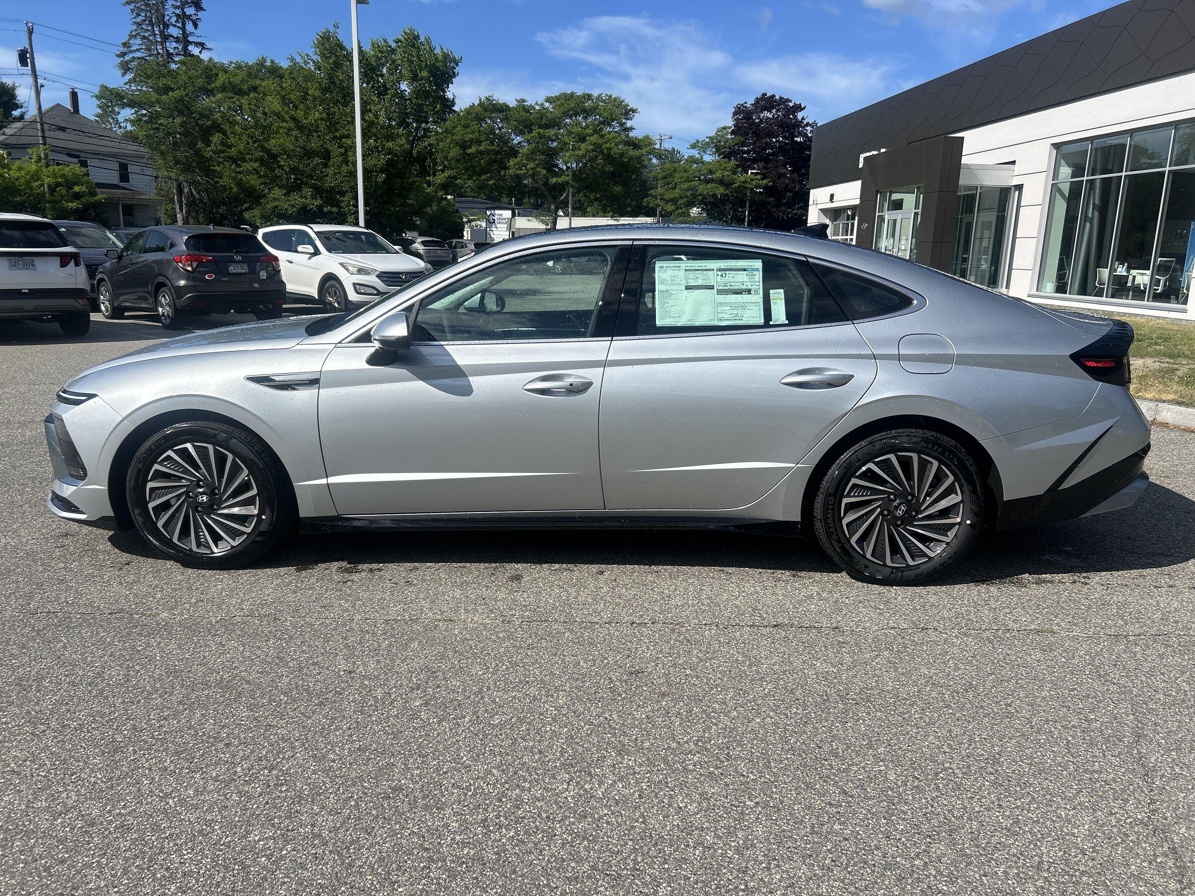 2026 Hyundai Sonata Hybrid SEL