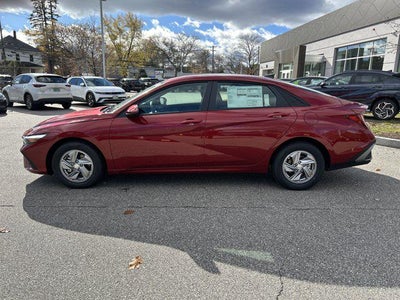 2026 Hyundai Elantra SE