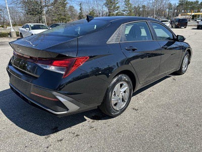 2026 Hyundai Elantra SE