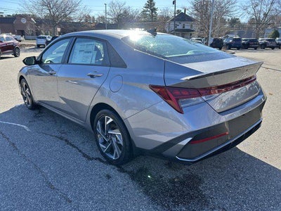 2025 Hyundai Elantra Hybrid SEL Sport