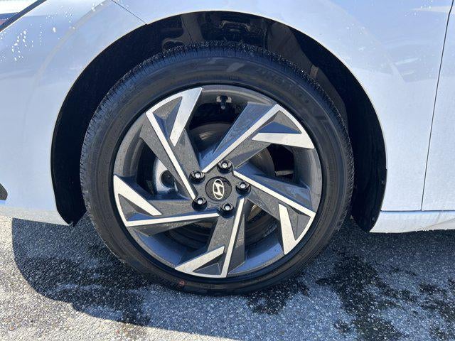 2026 Hyundai Elantra Hybrid Limited