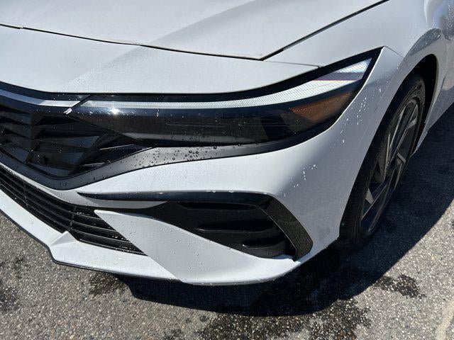 2026 Hyundai Elantra Hybrid Limited