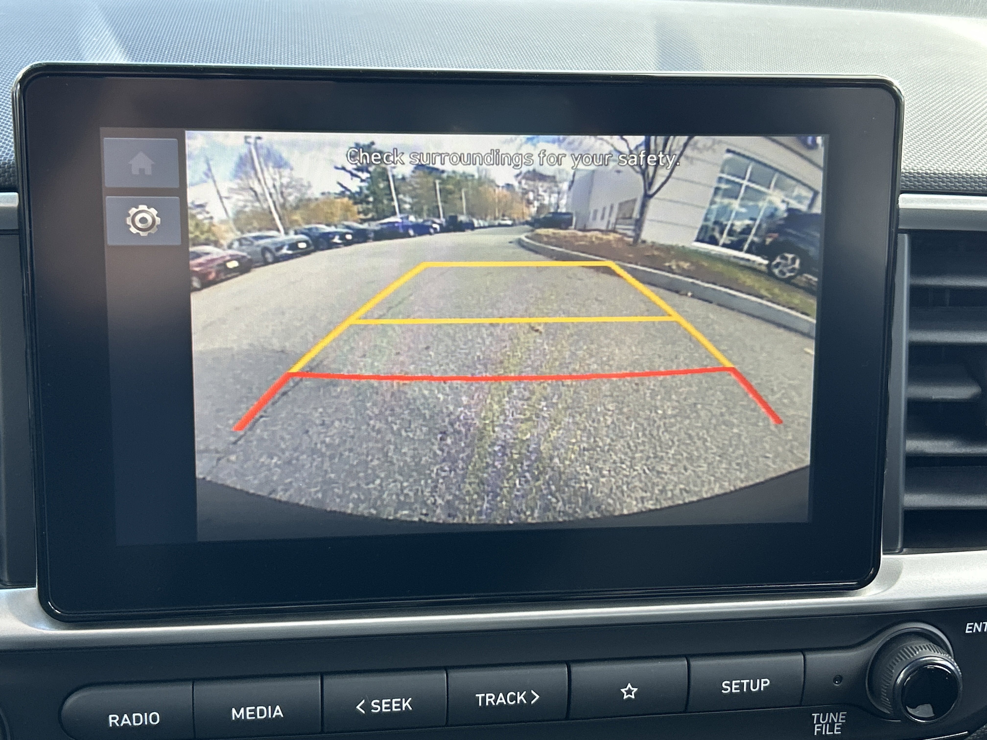 2026 Hyundai Venue SE