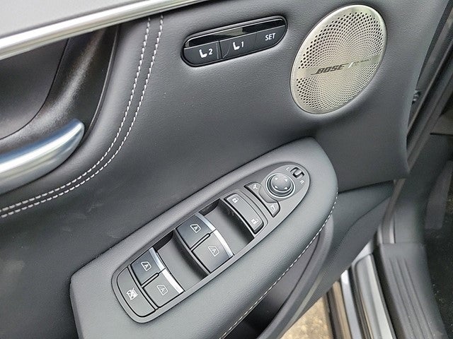 2025 INFINITI QX55 Essential AWD