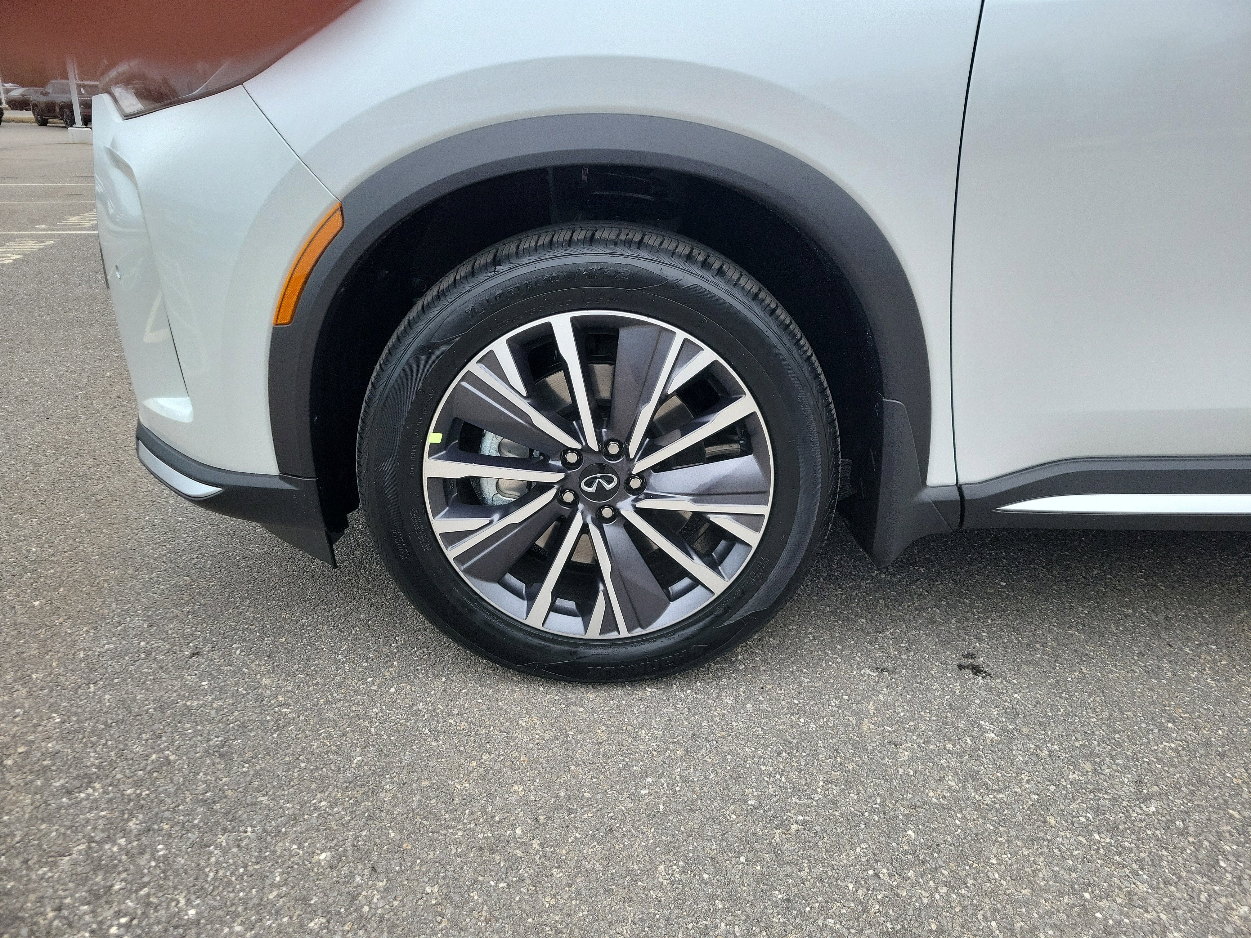 2026 INFINITI QX60 Luxe AWD