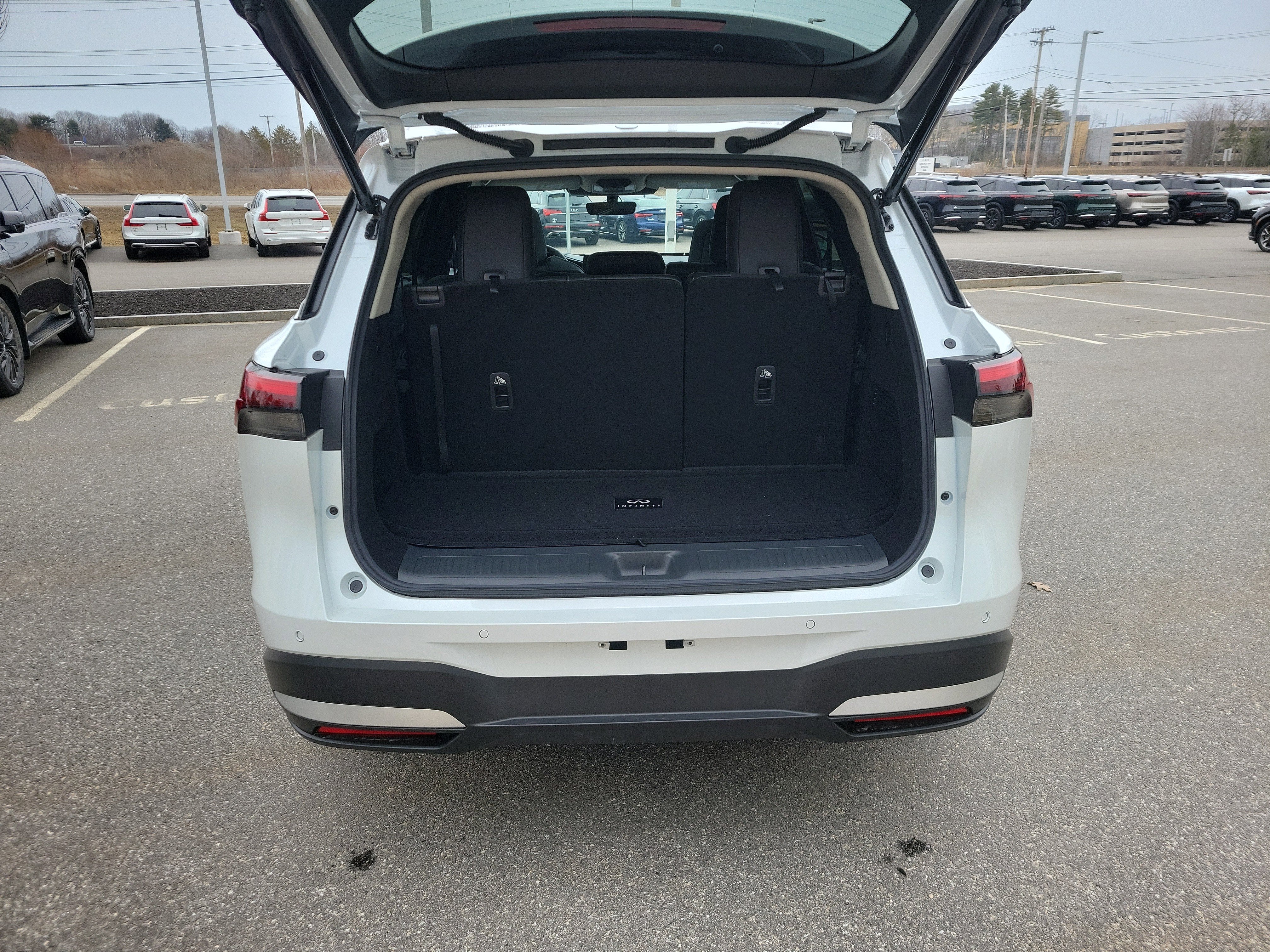 2026 INFINITI QX60 Luxe AWD