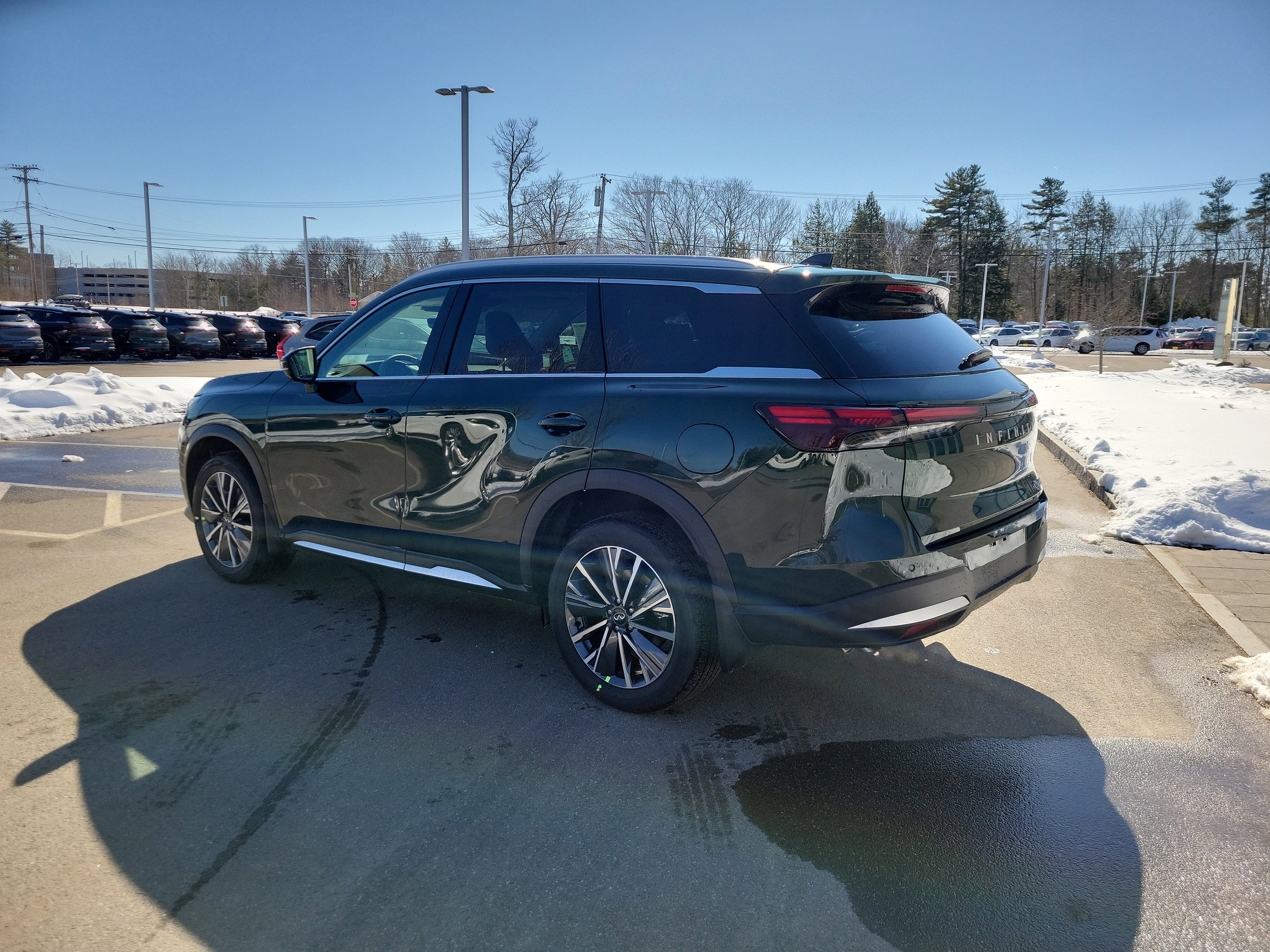 2026 INFINITI QX60 LUXE