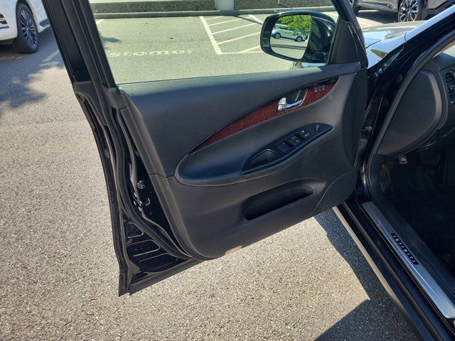 2017 INFINITI QX50 AWD