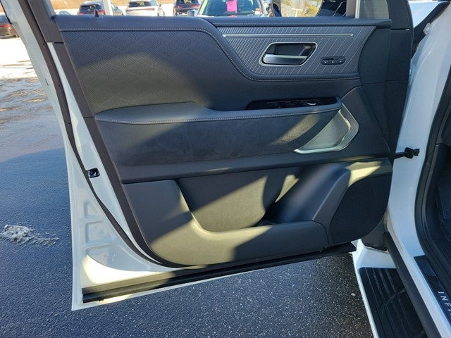 2026 INFINITI QX80 Autograph 4WD