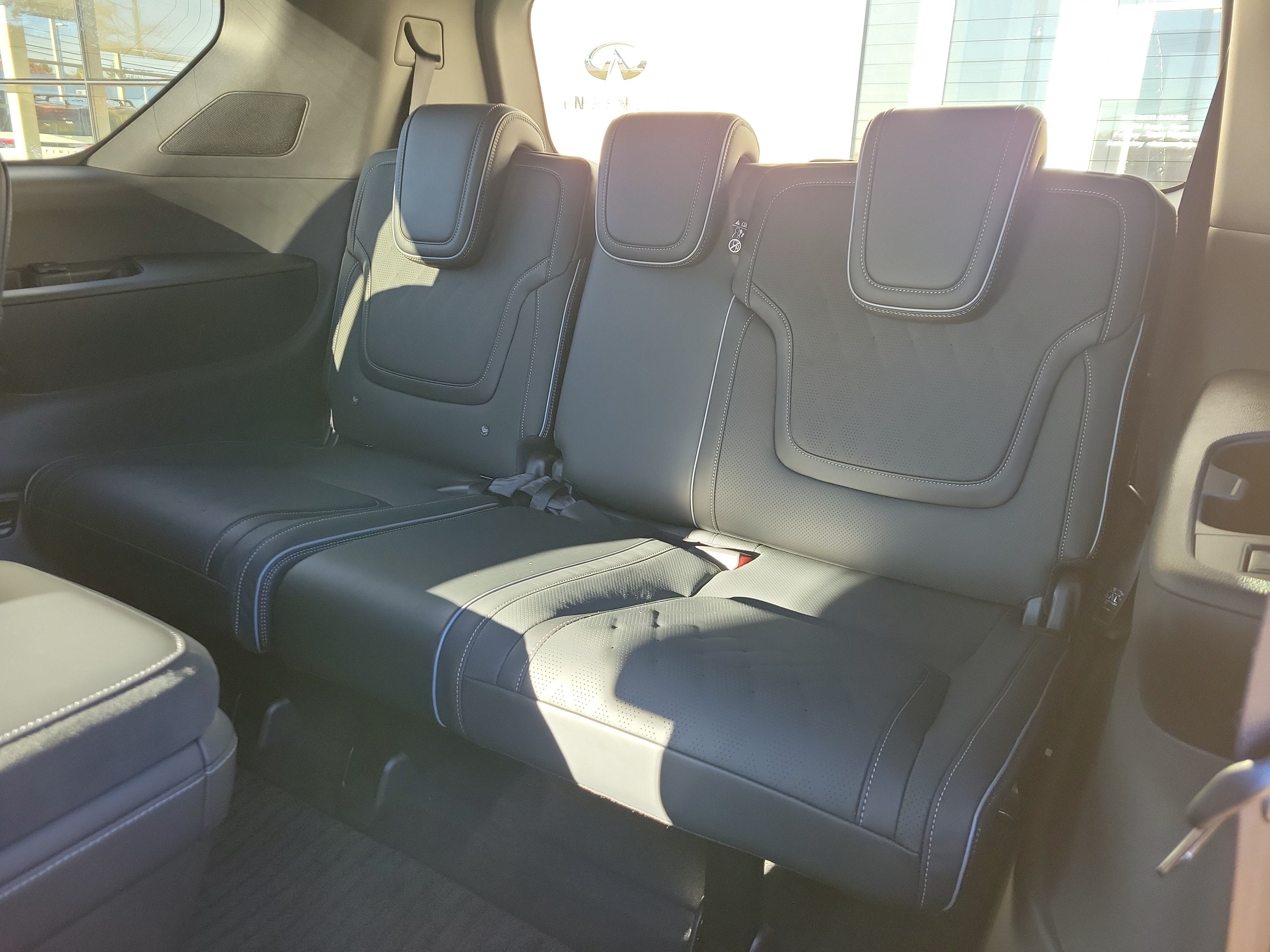 2027 INFINITI QX80 Autograph 4WD