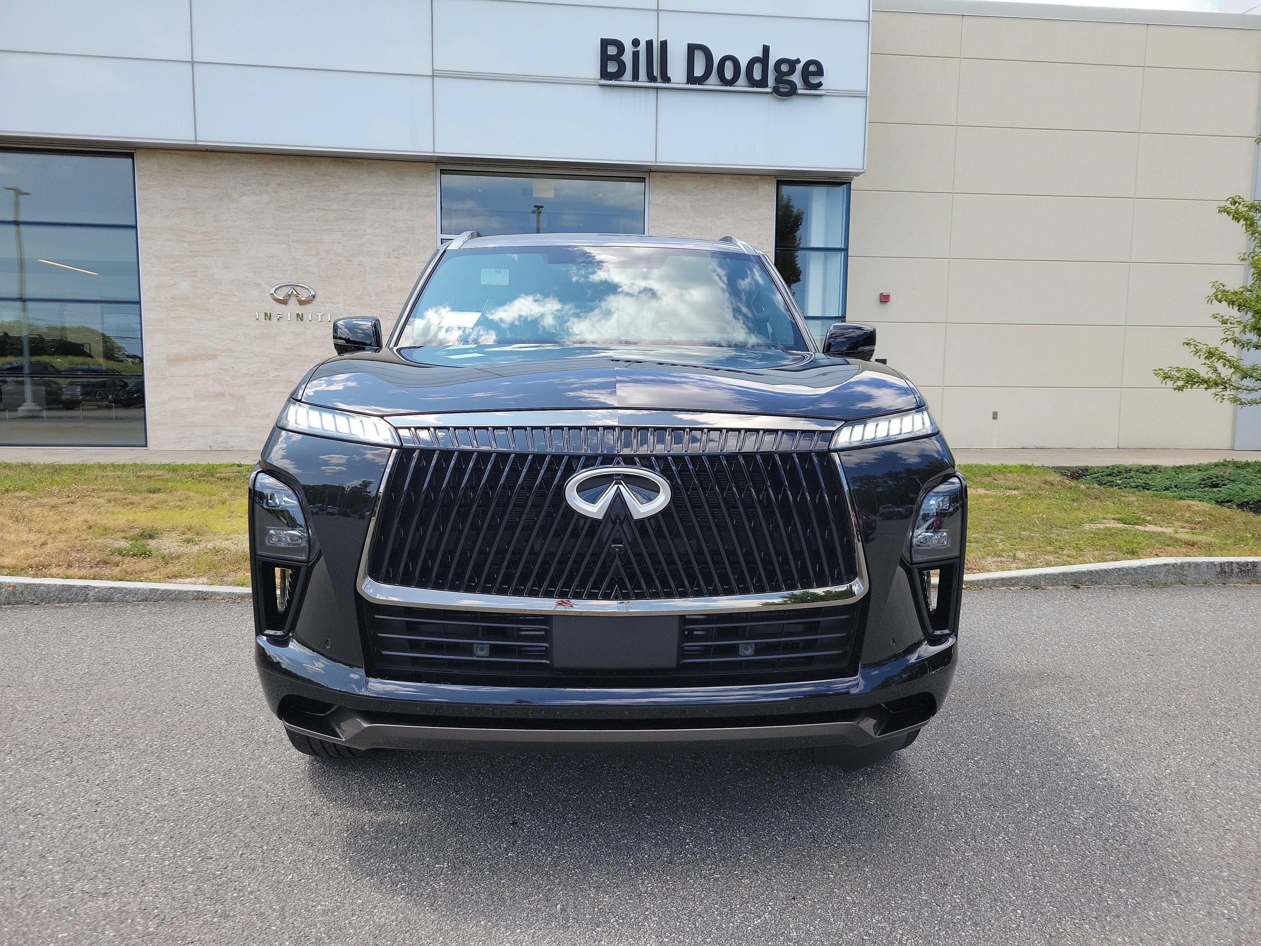 2027 INFINITI QX80 Autograph 4WD