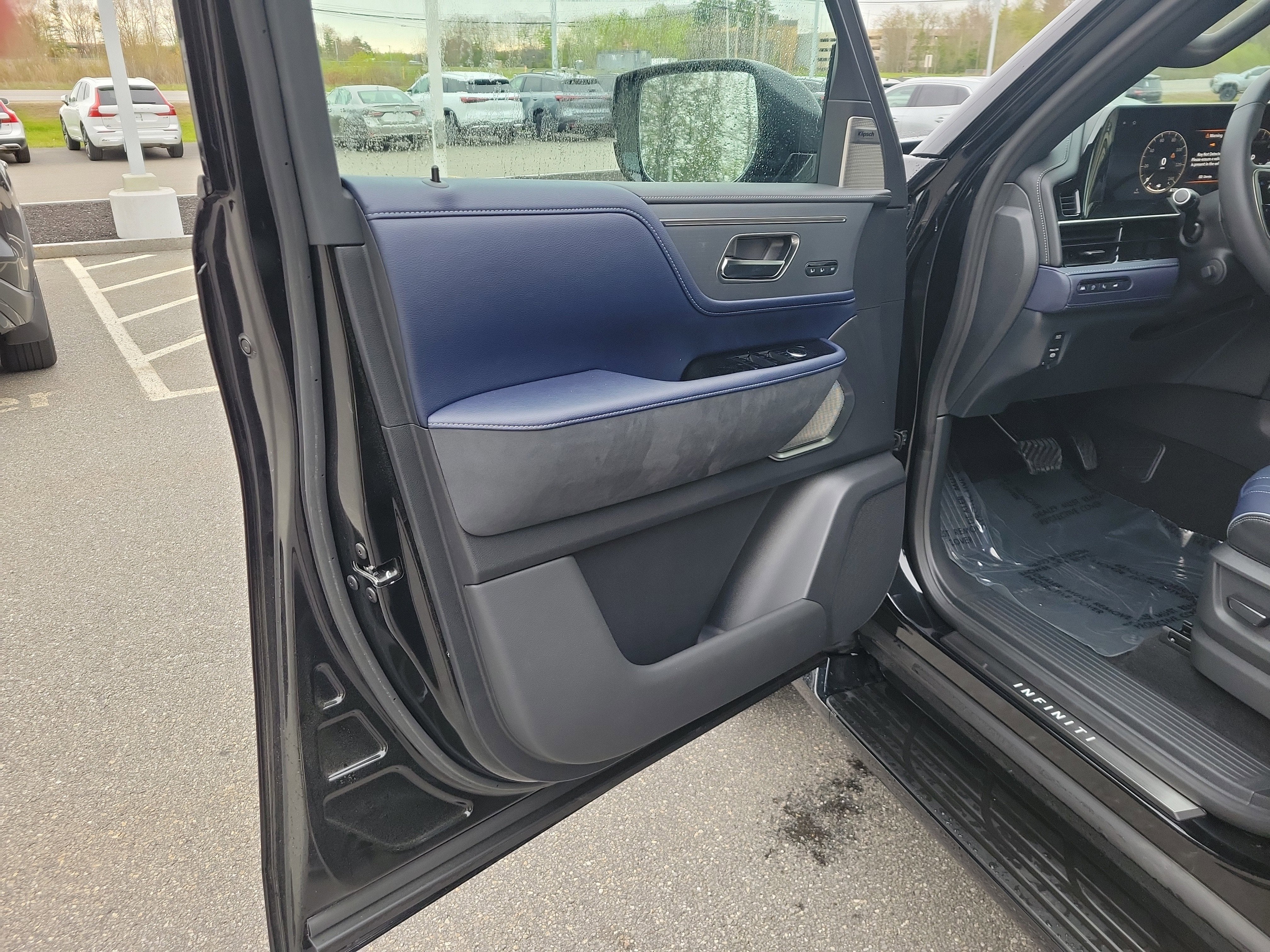 2026 INFINITI QX80 Sport 4WD