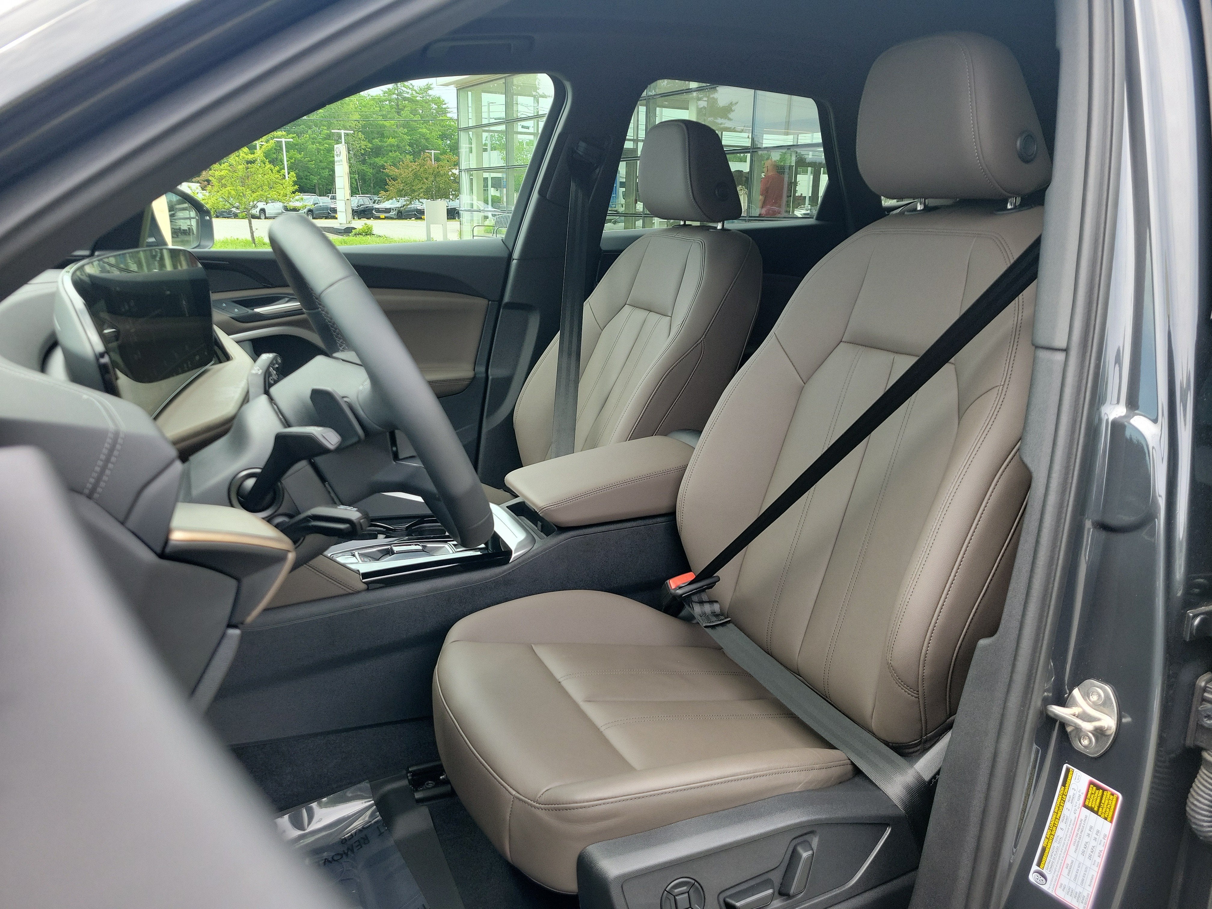2025 Audi Q5 Premium