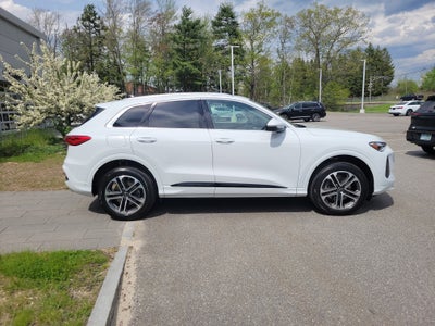 2025 Audi Q5 Premium