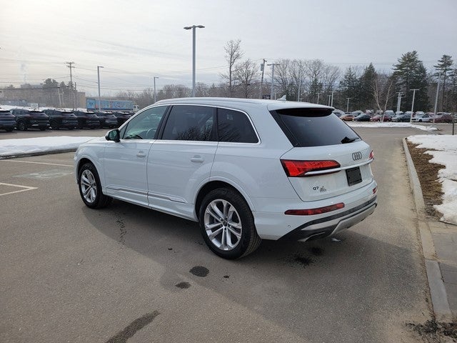 2025 Audi Q7 Premium