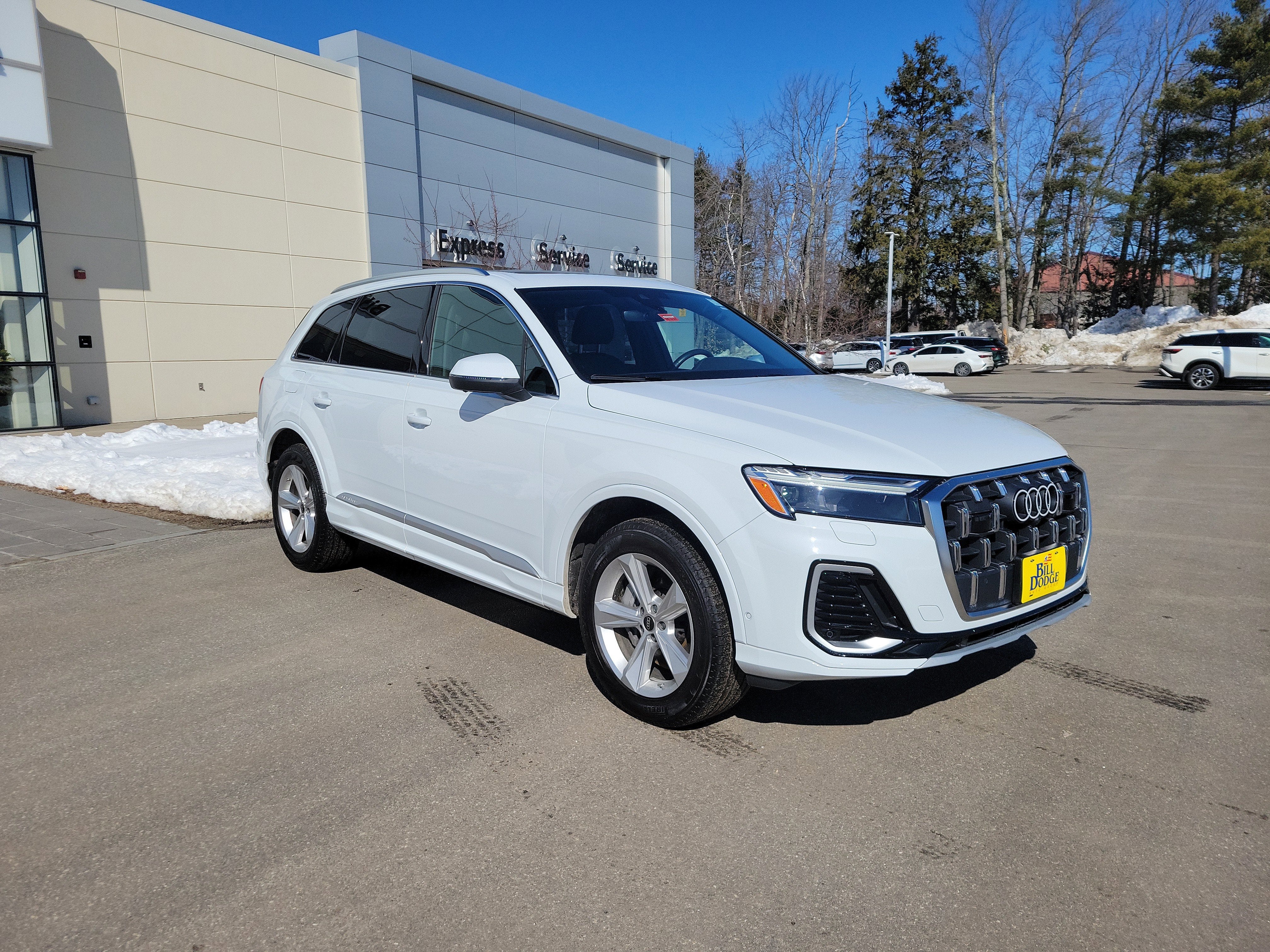 2025 Audi Q7 Premium