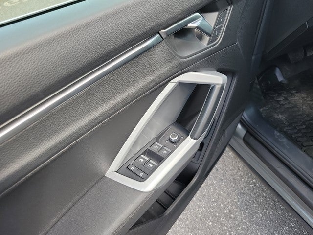 2022 Audi Q3 Premium