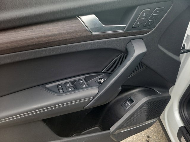 2024 Audi Q5 S line Prestige