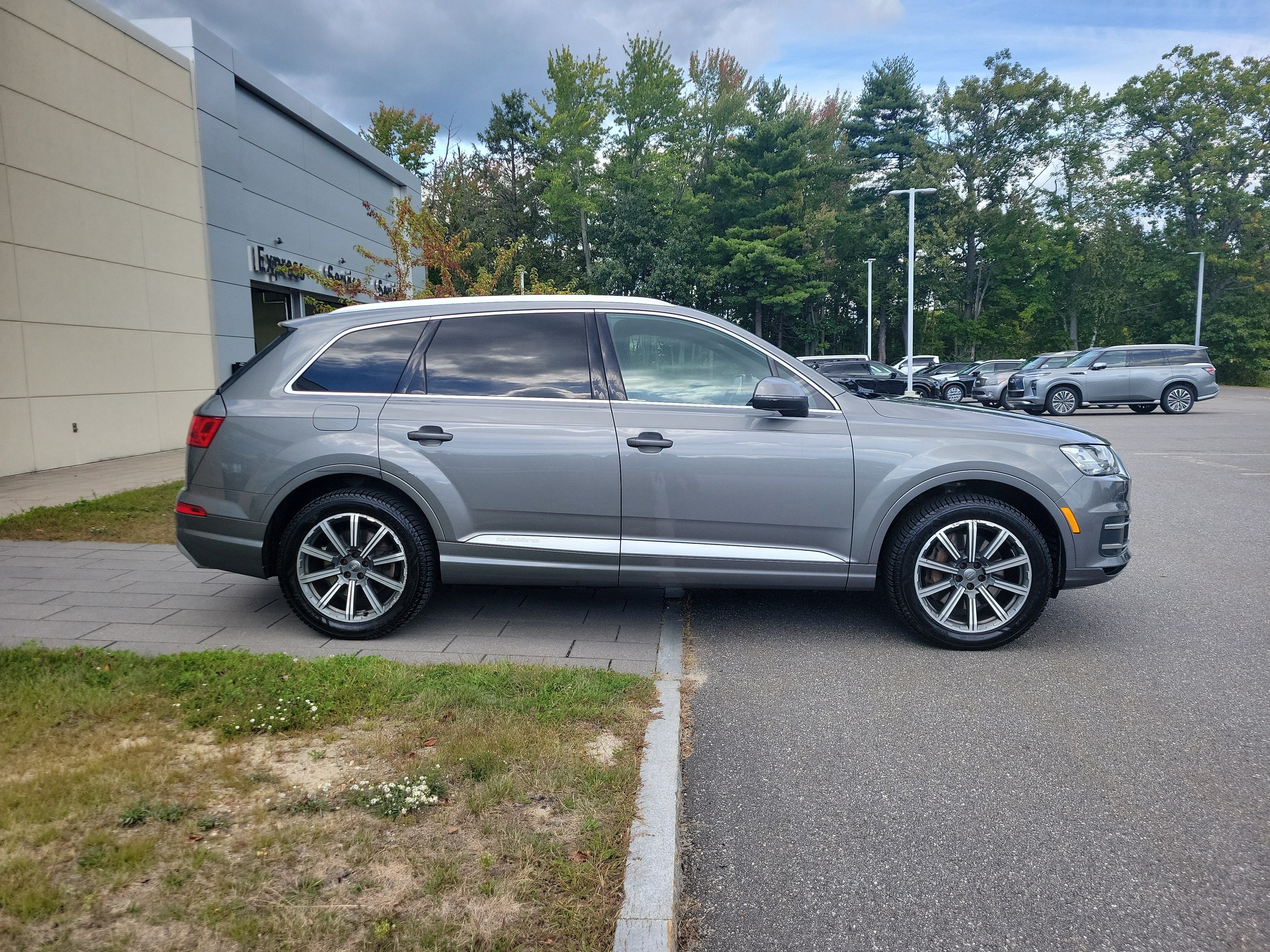 2017 Audi Q7 Premium Plus