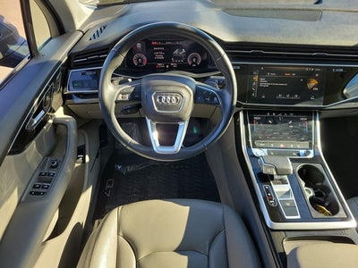 2020 Audi Q7 Premium Plus