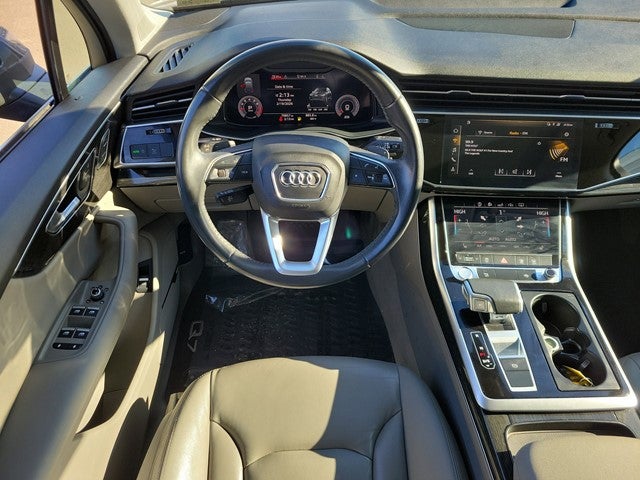 2020 Audi Q7 Premium Plus