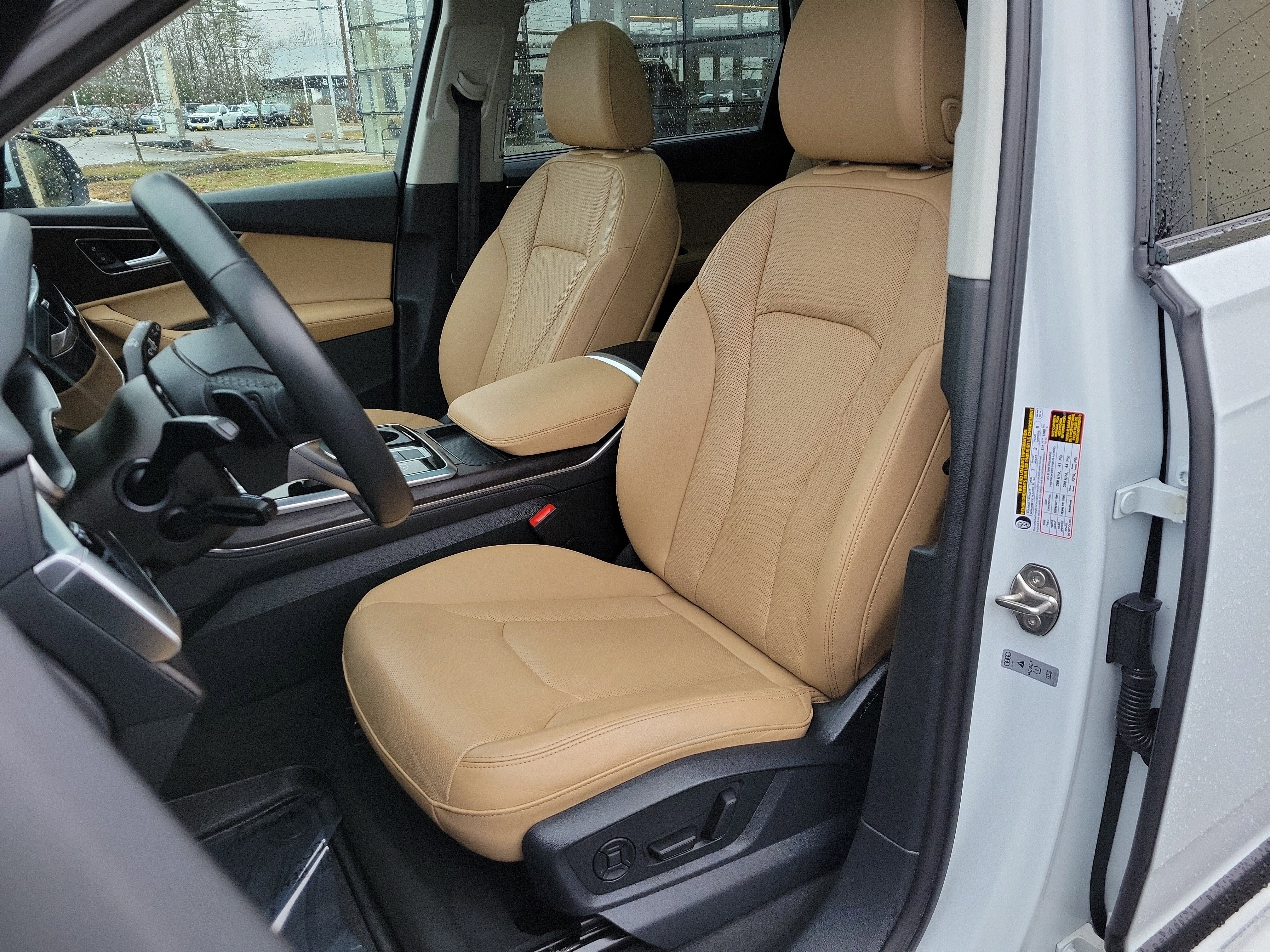 2024 Audi Q7 Premium Plus