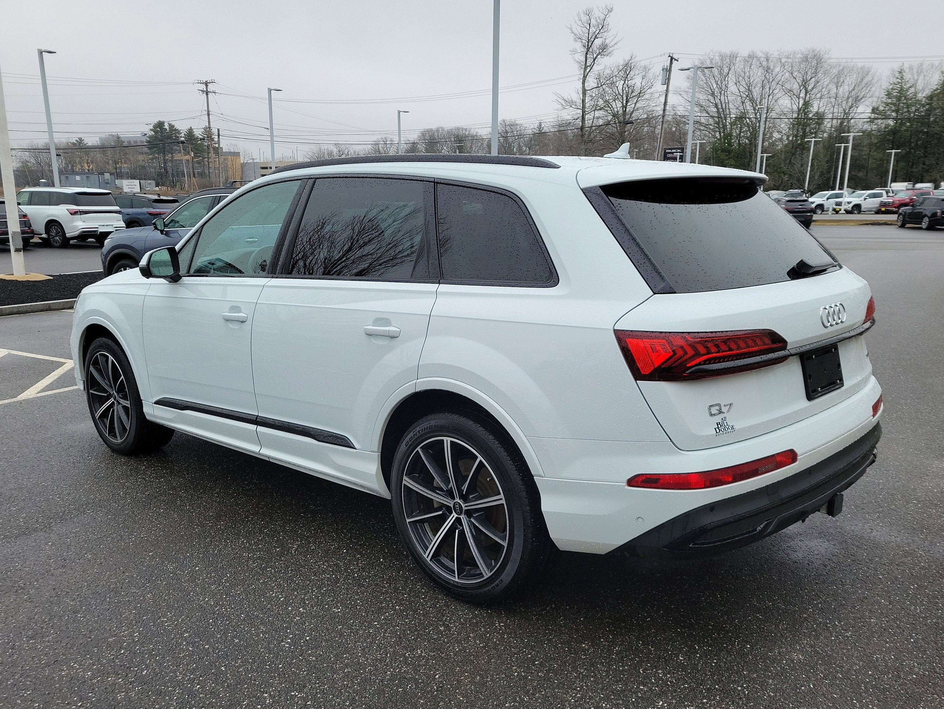 2024 Audi Q7 Premium Plus