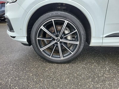 2024 Audi Q7 Premium Plus