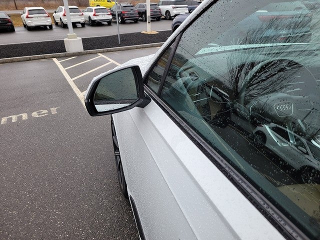 2024 Audi Q7 Premium Plus